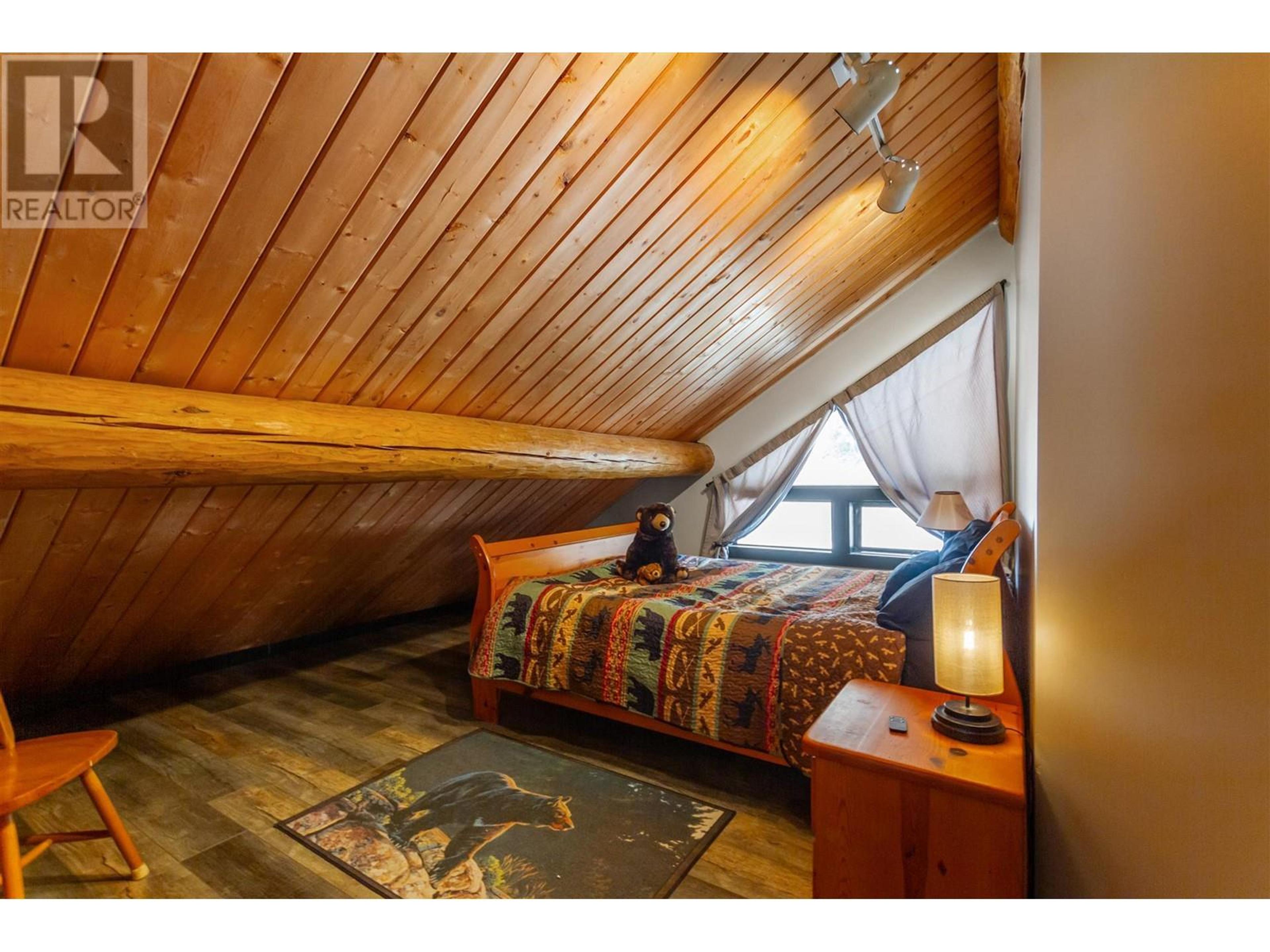 151 LUPINE ROAD - 11