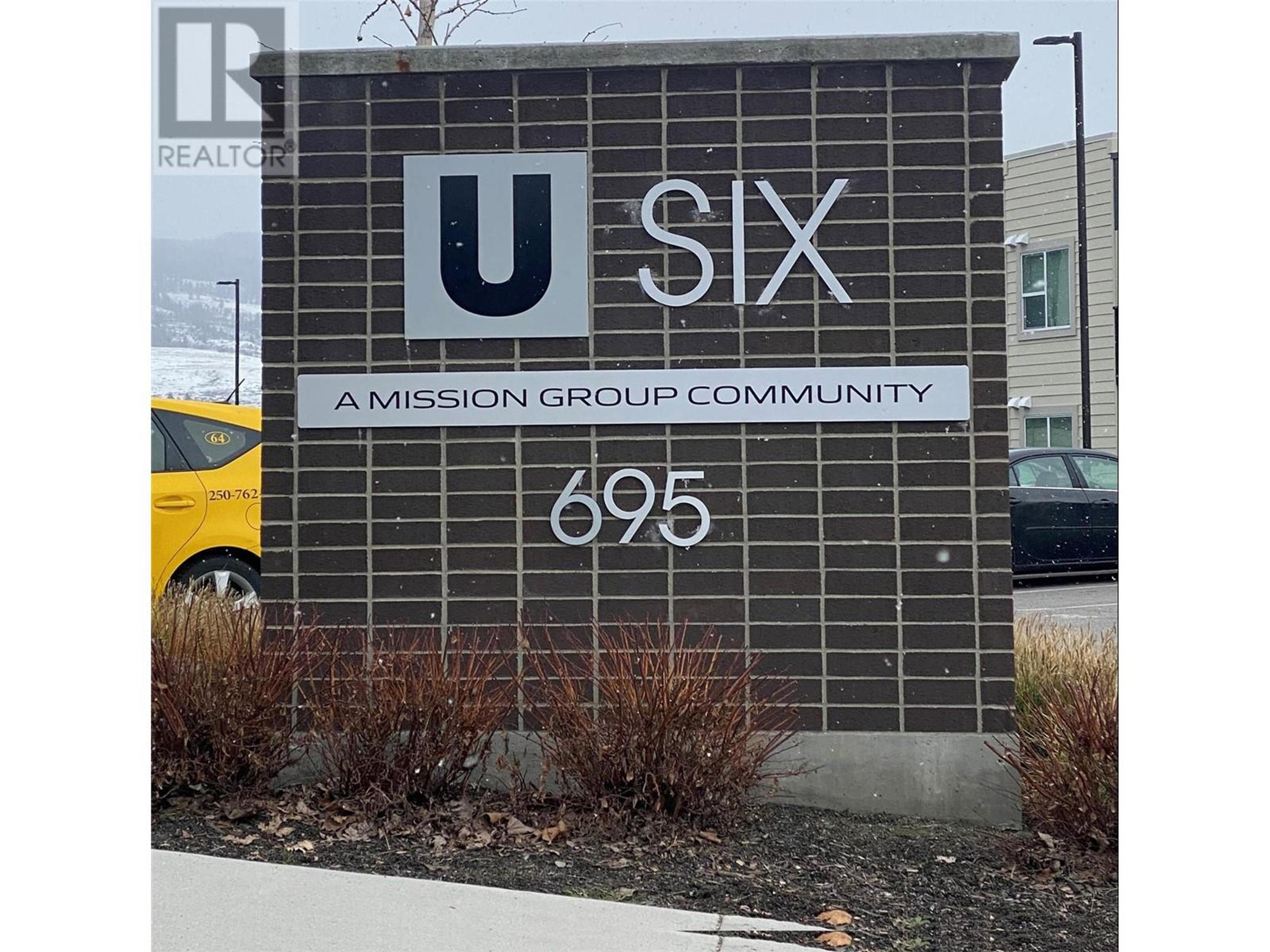 695 Academy Way, Kelowna - Exteriors - Photo 2