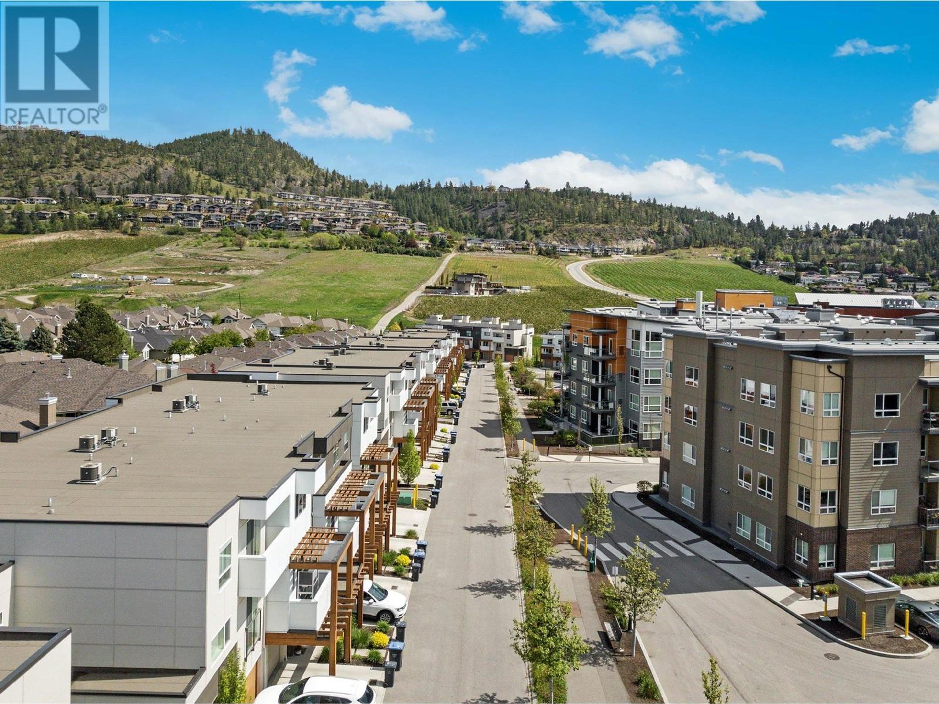 720 Valley Road, Kelowna - Exteriors - Full Complex View, Drone/Aerial View - Photo 10