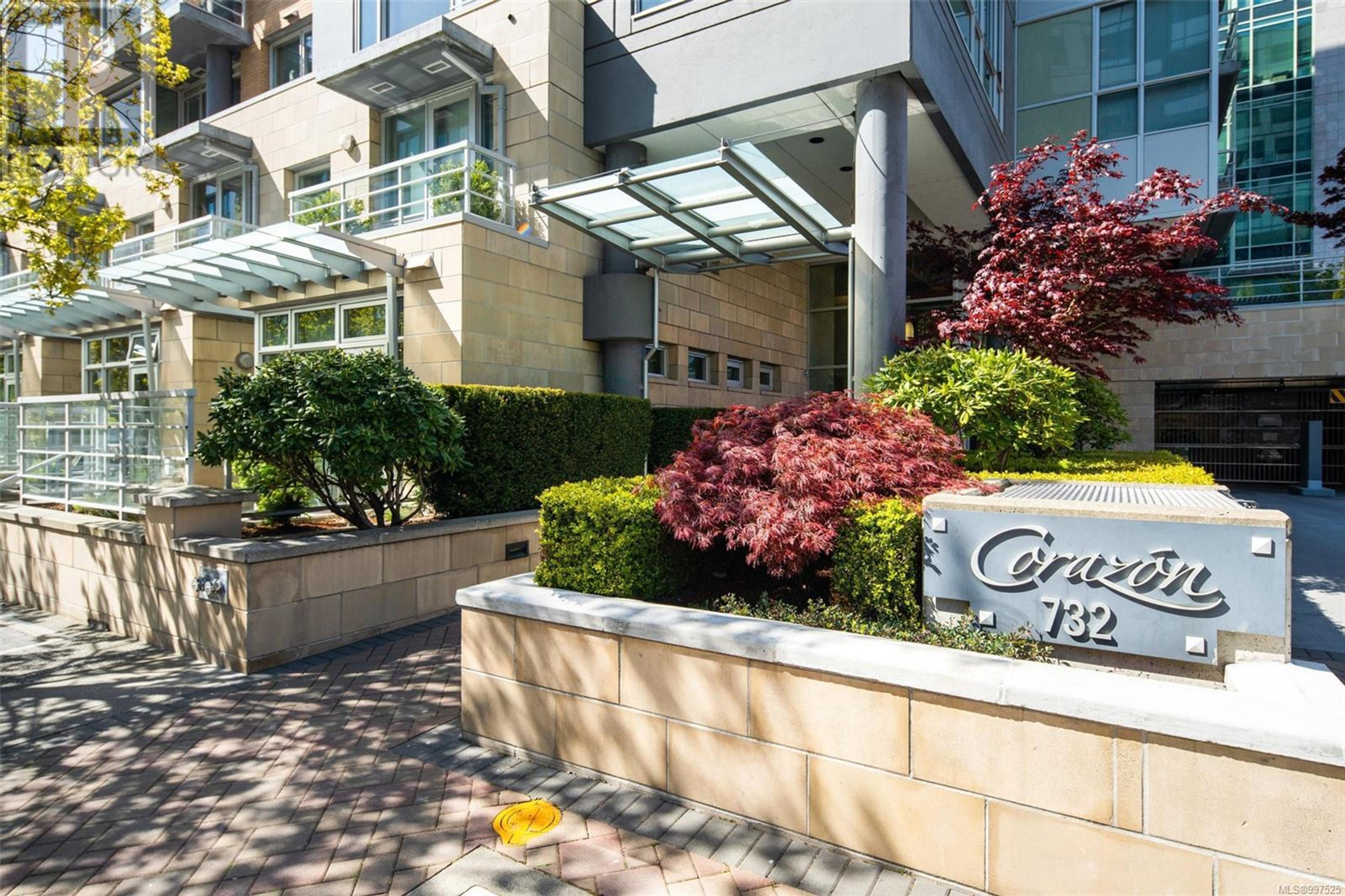 732 Cormorant St, Victoria - Exteriors - Photo 4