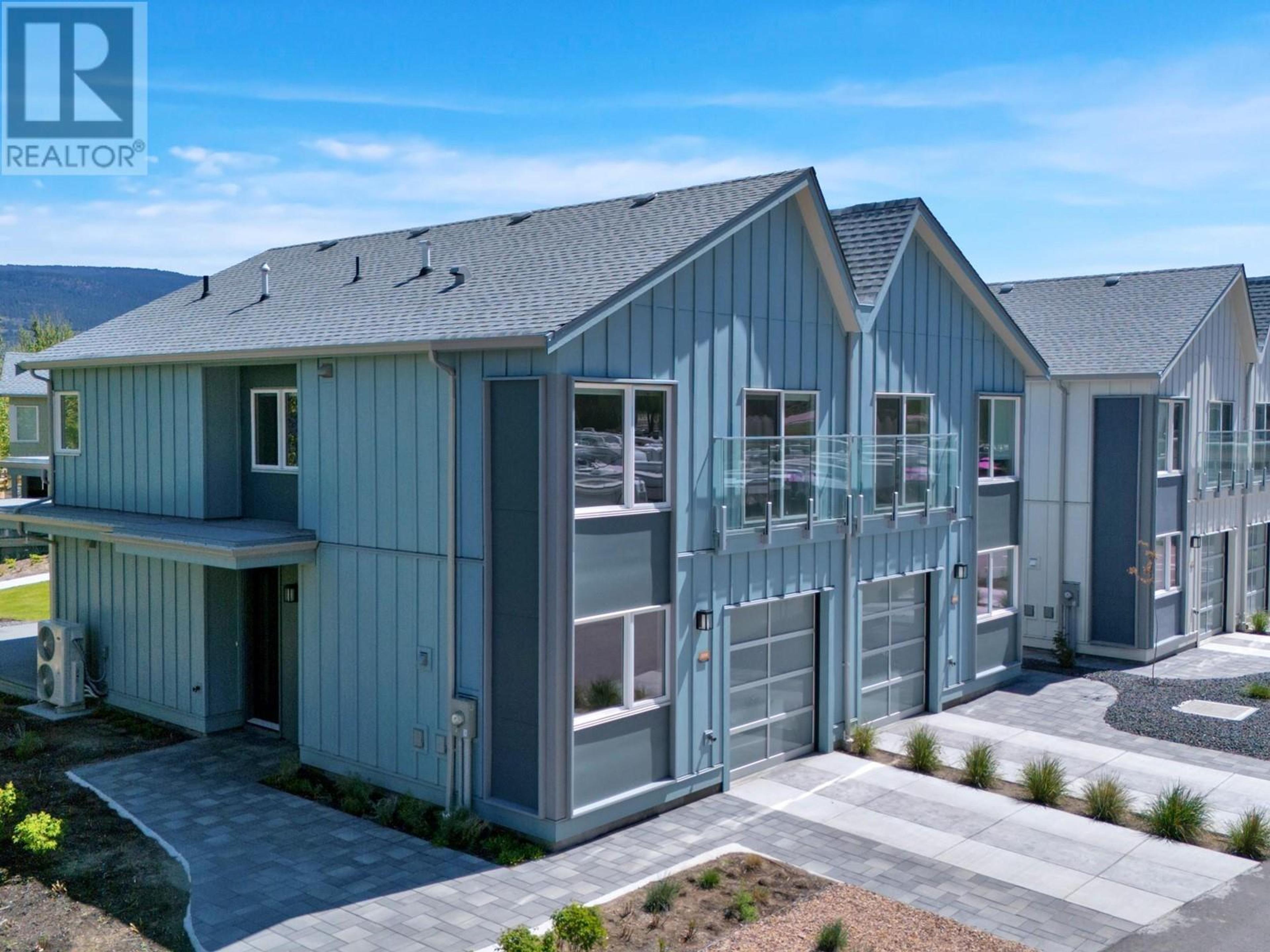 3040 Landry Crescent, Summerland - Exteriors - Full Complex View - Photo 4