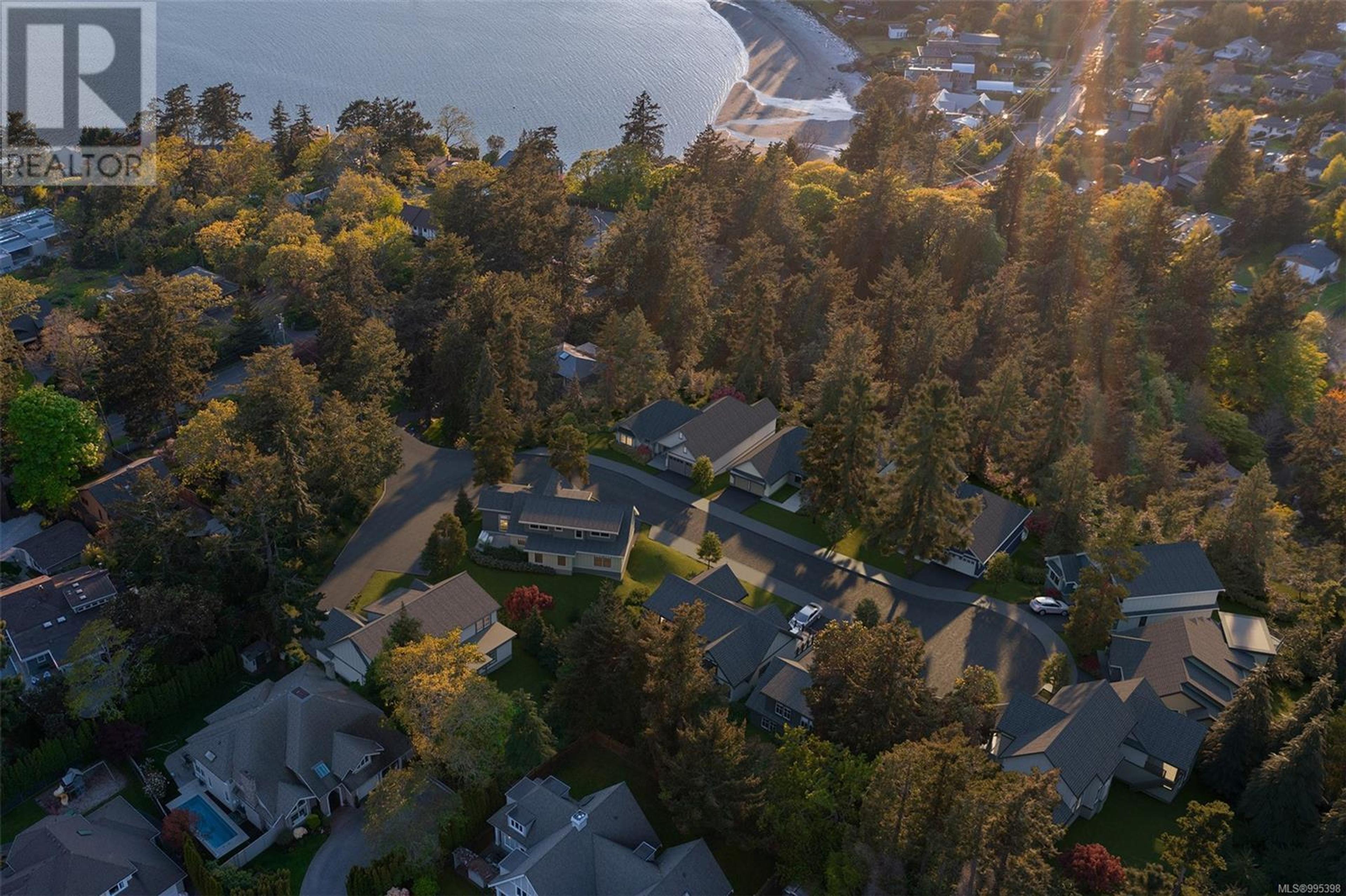 3915 Woodlands Pl, Saanich - Exteriors - Full Complex View, Drone/Aerial View - Photo 2