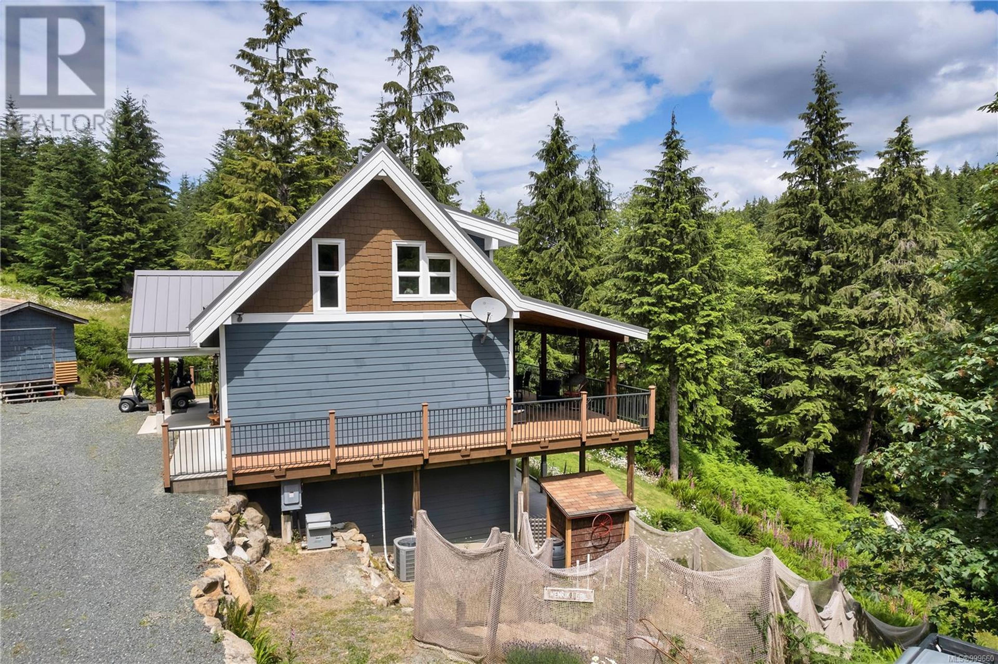 1646 Kanish View Dr, Quadra Island - Exteriors - Photo 17