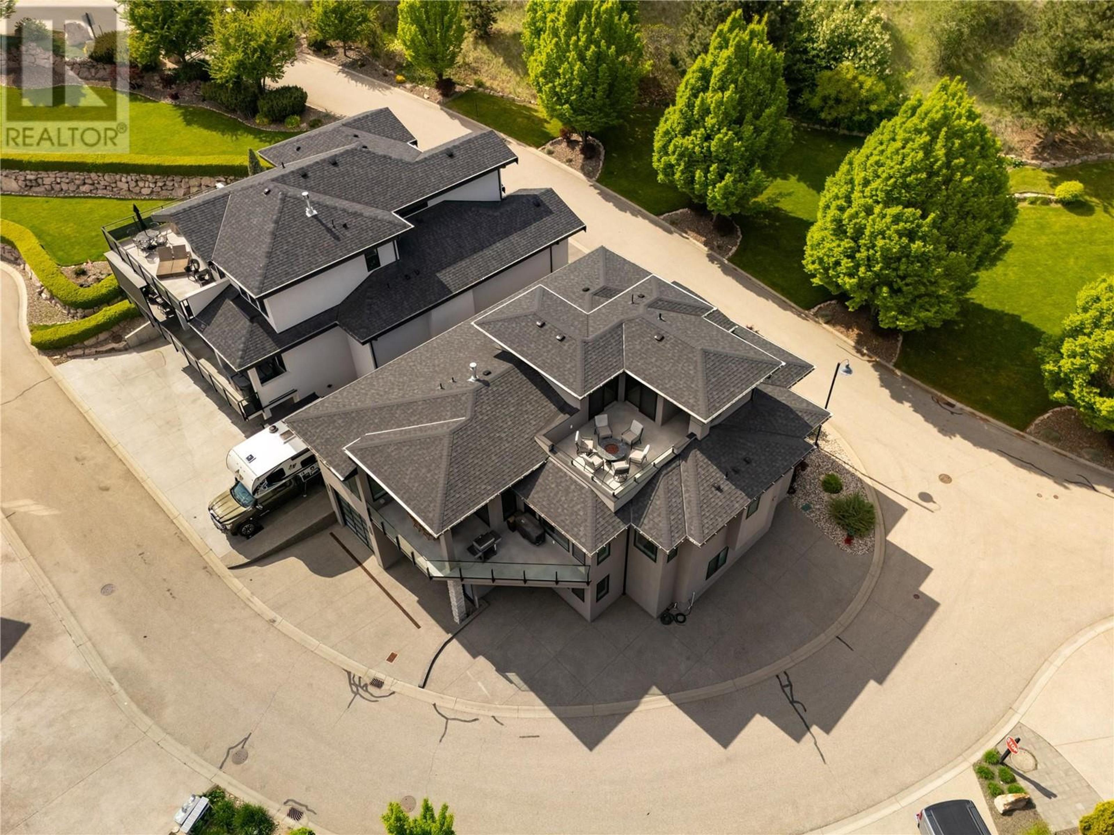 18451 Crystal Waters Road, Lake Country - Exteriors - Full Complex View, Drone/Aerial View - Photo 3