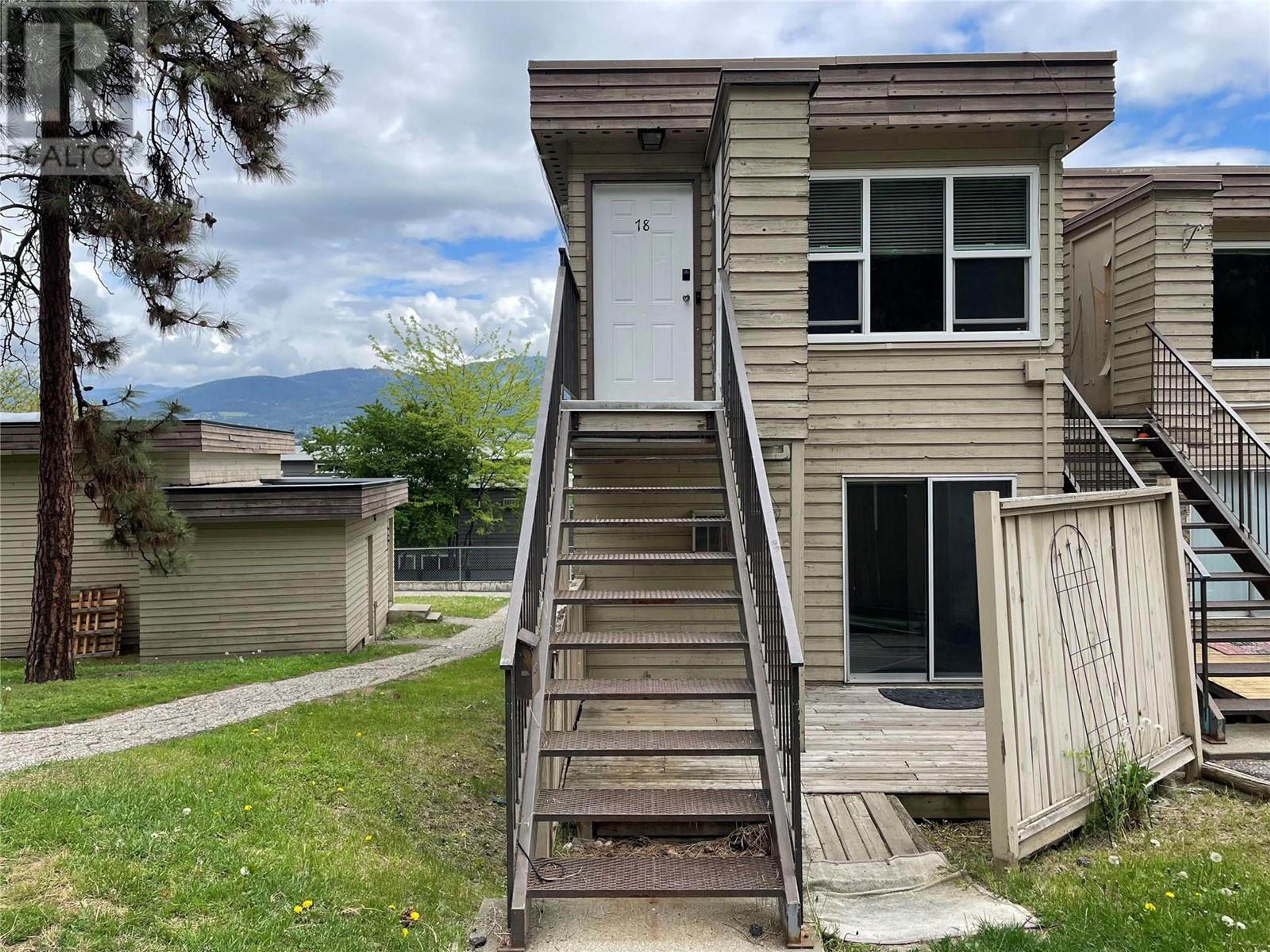 3800 40 Avenue, Vernon - Exteriors - Photo 9