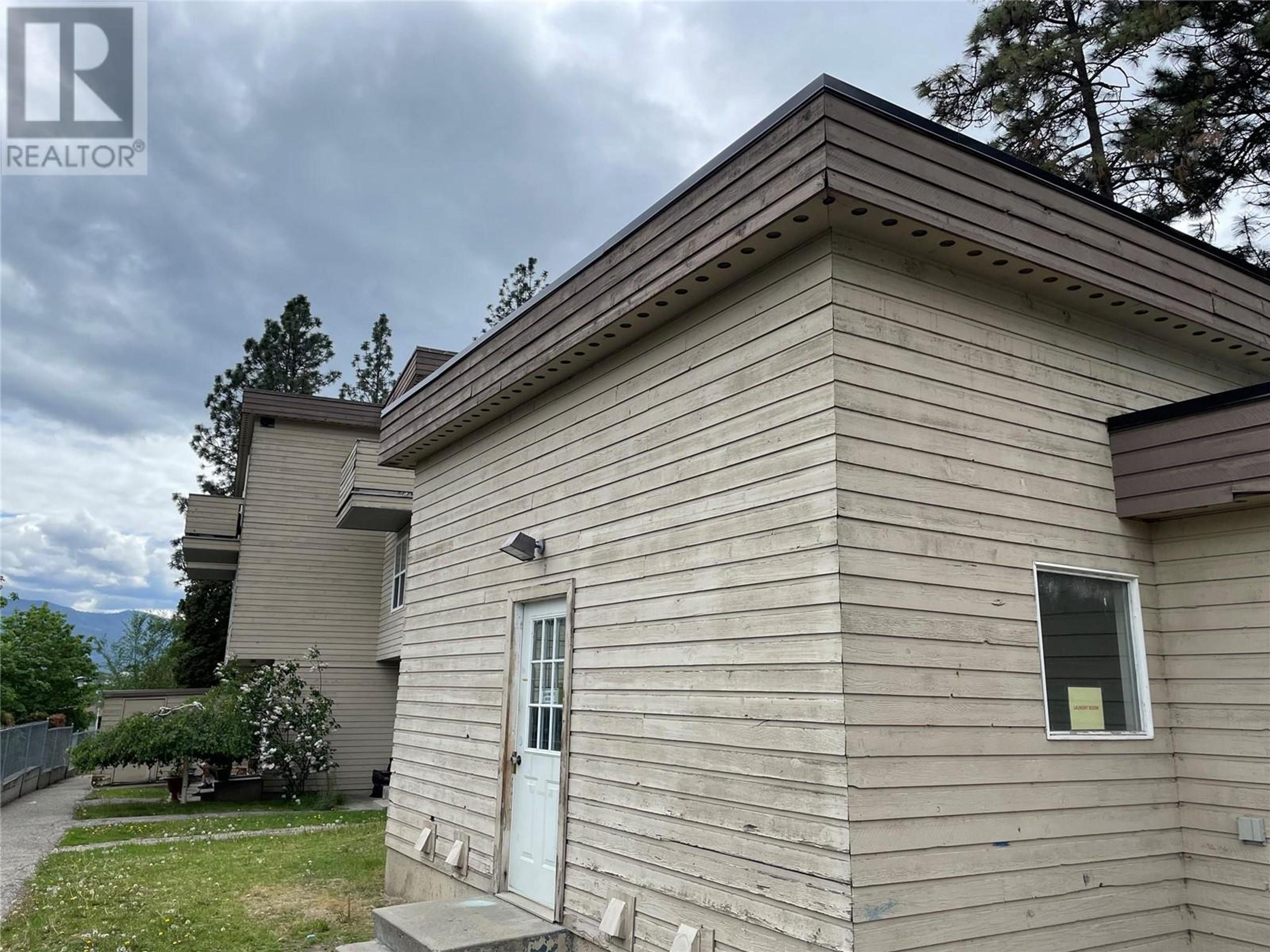 3800 40 Avenue, Vernon - Exteriors - Photo 18