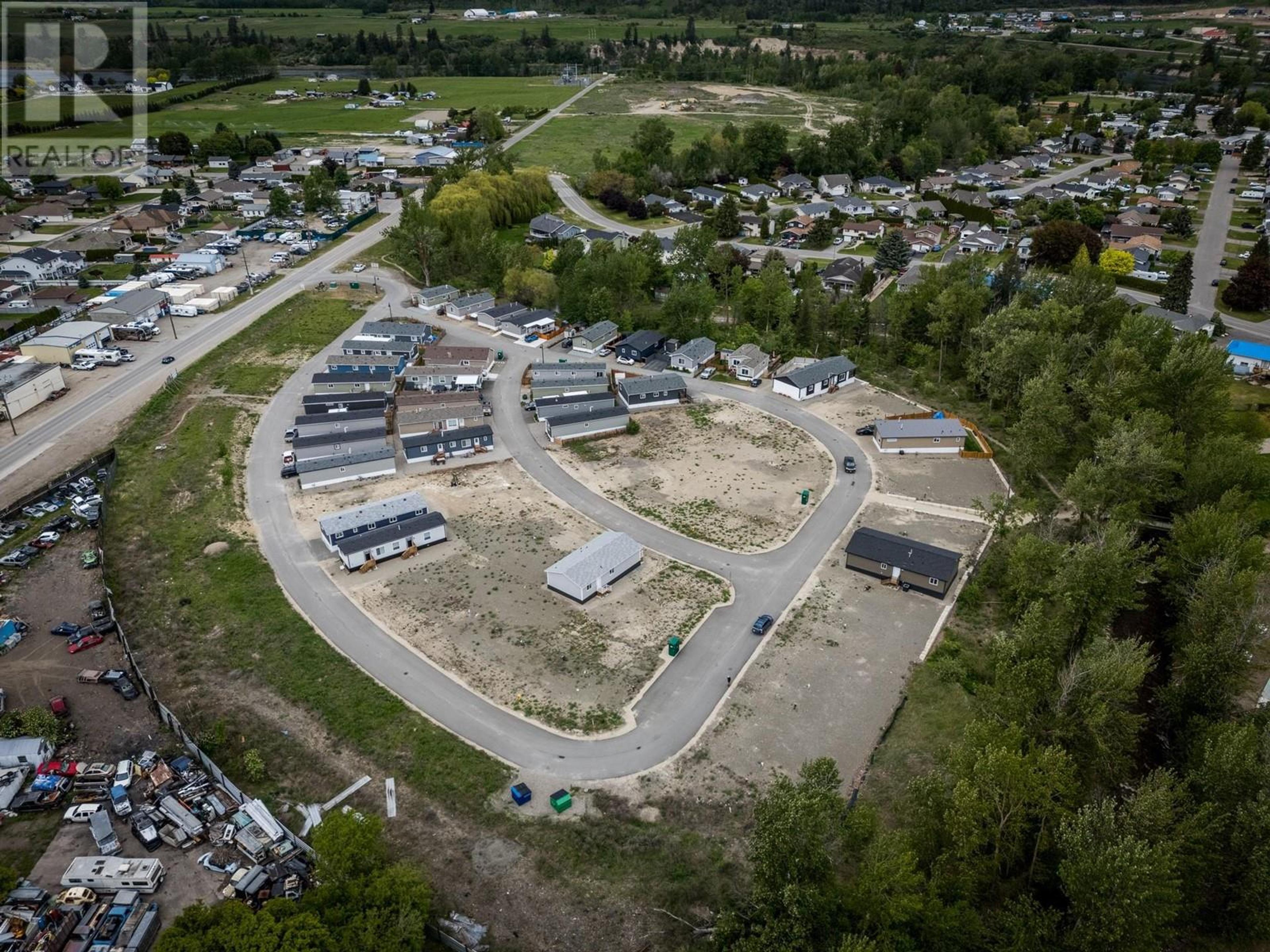 235 Aylmer Road, Chase - Exteriors - Full Complex View, Drone/Aerial View - Photo 10