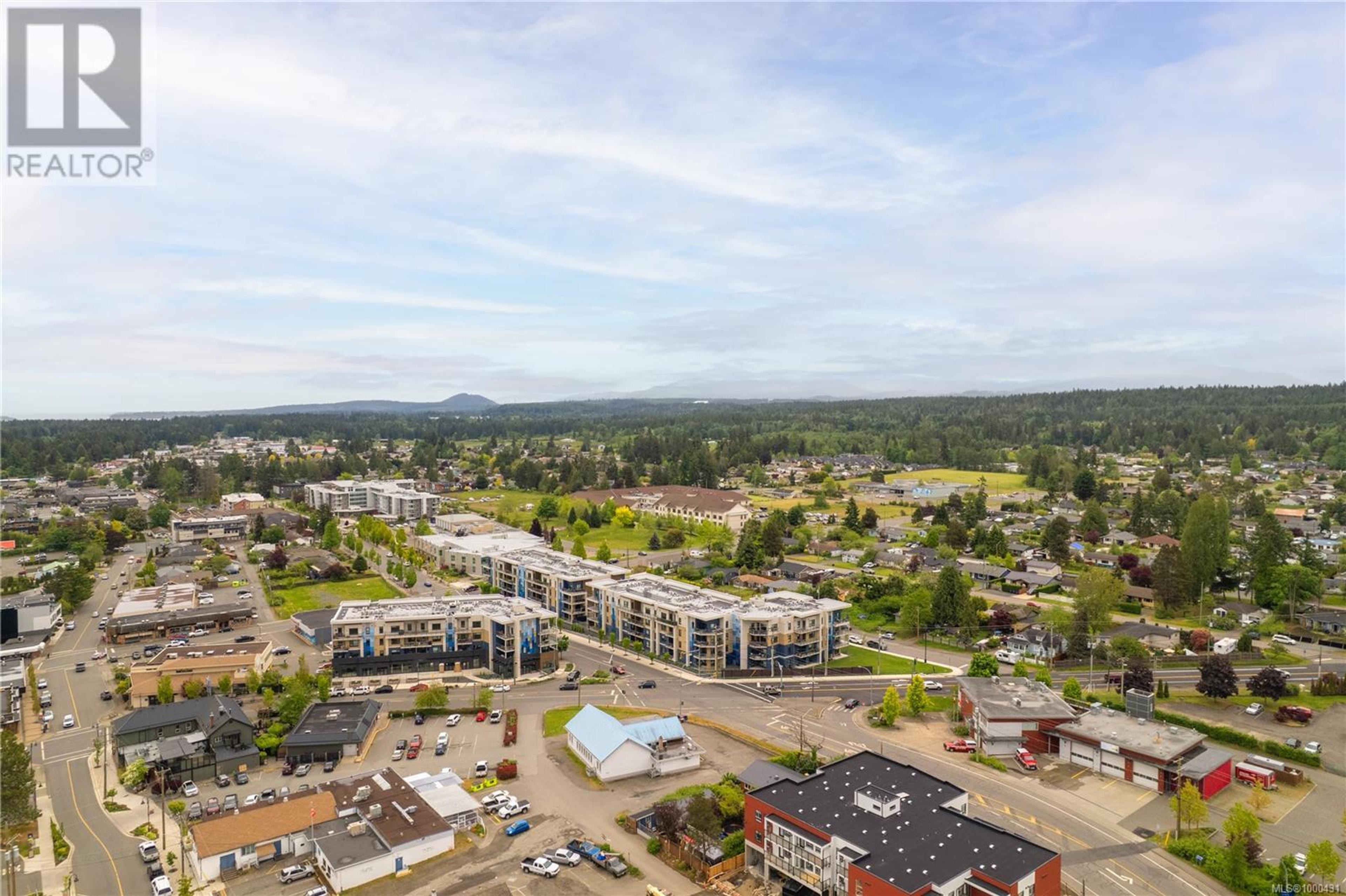 120 Jensen Ave W, Parksville - Exteriors - Full Complex View, Drone/Aerial View - Photo 2