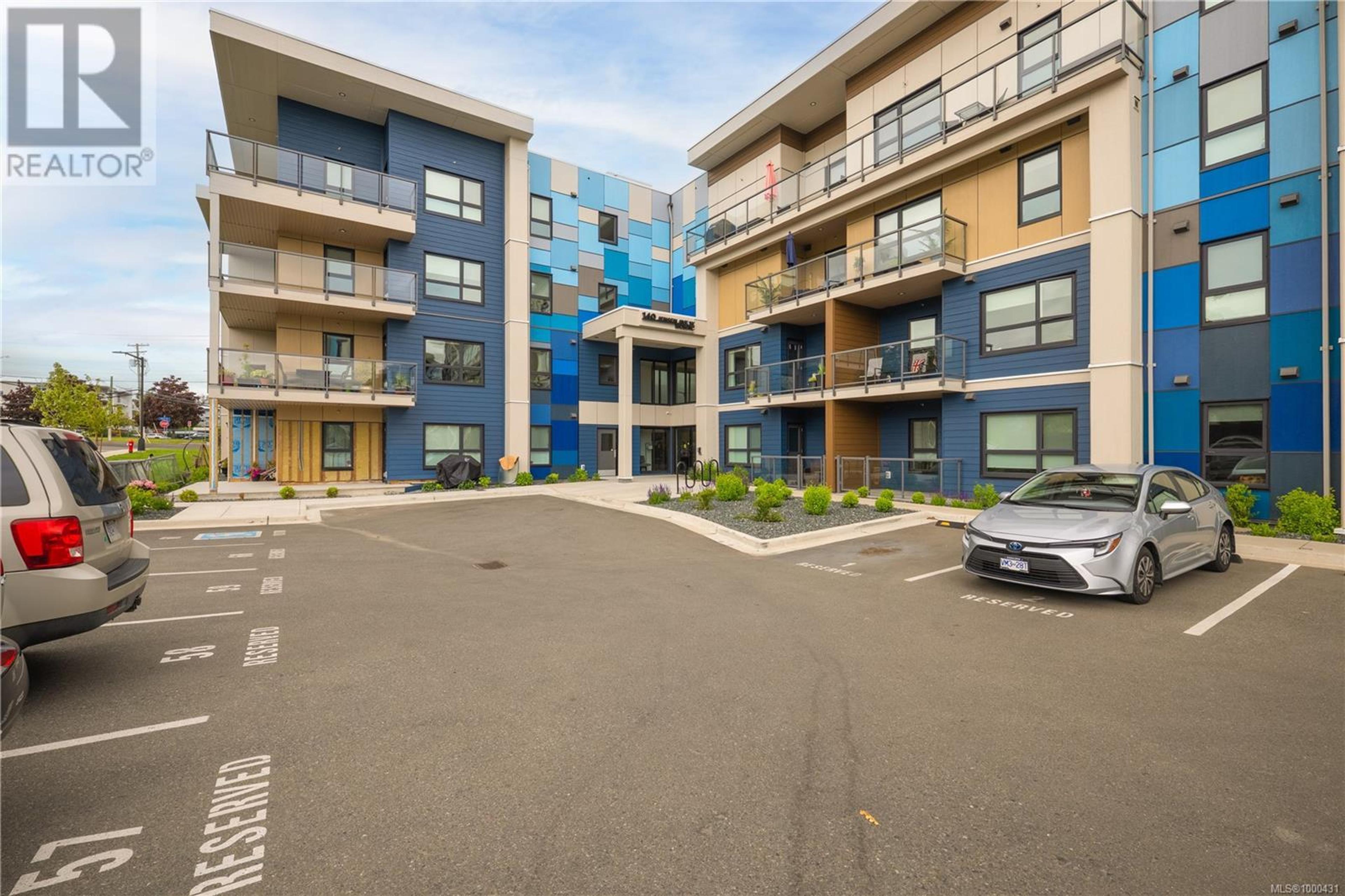 120 Jensen Ave W, Parksville - Exteriors - Full Complex View - Photo 4