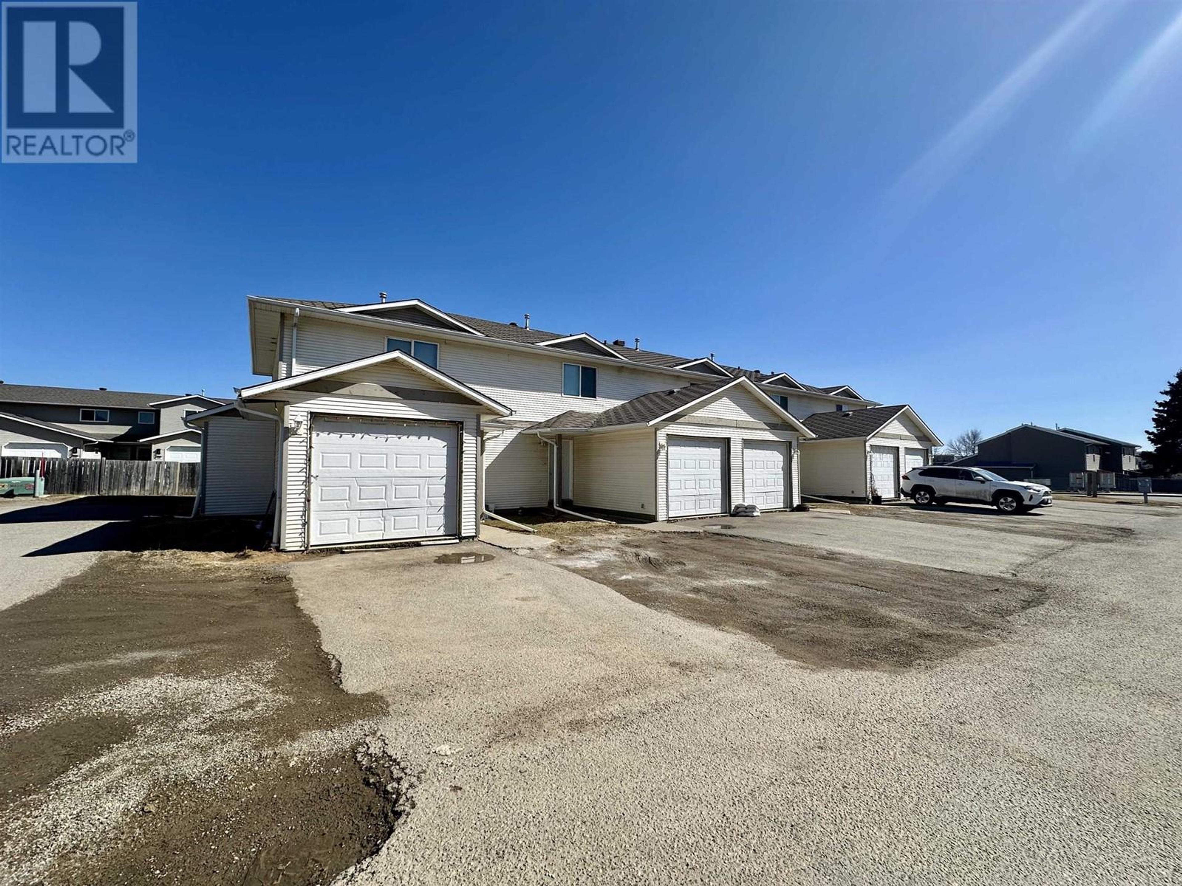 8328 92 AVENUE, Fort St. John - Exteriors - Full Complex View - Photo 1