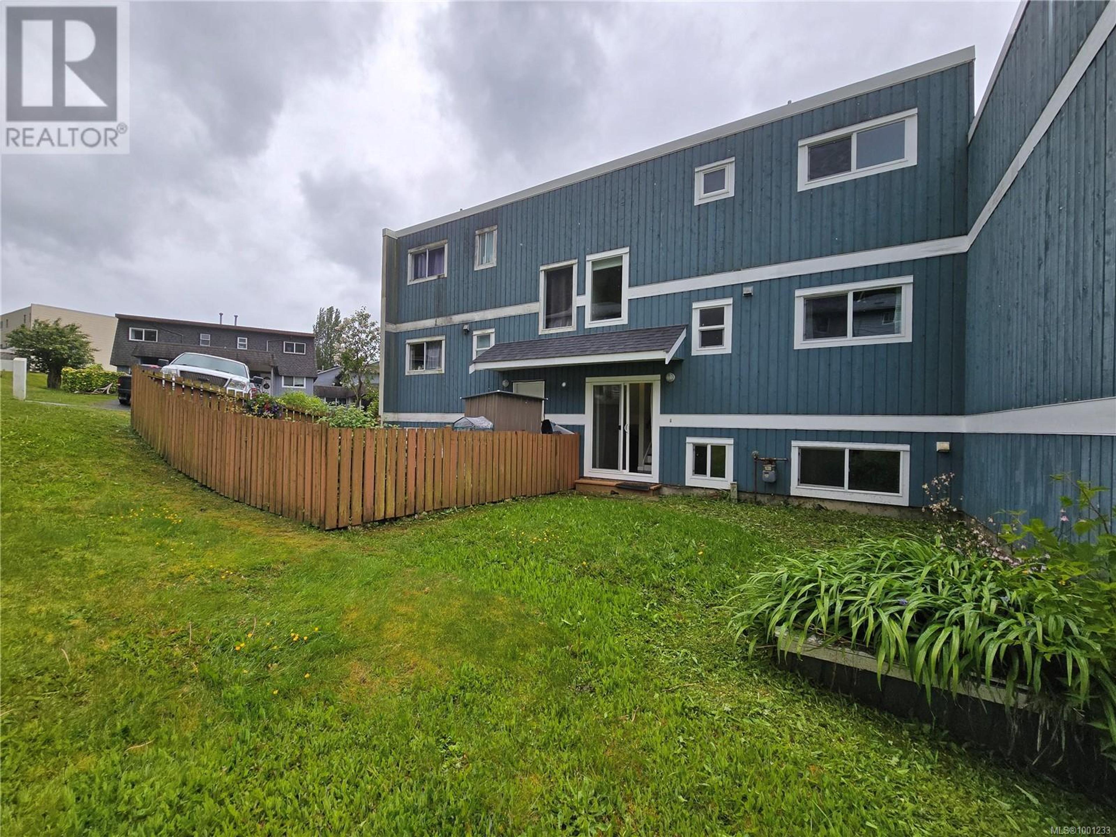 38 Clark Dr, Port Alice - Exteriors - Photo 2