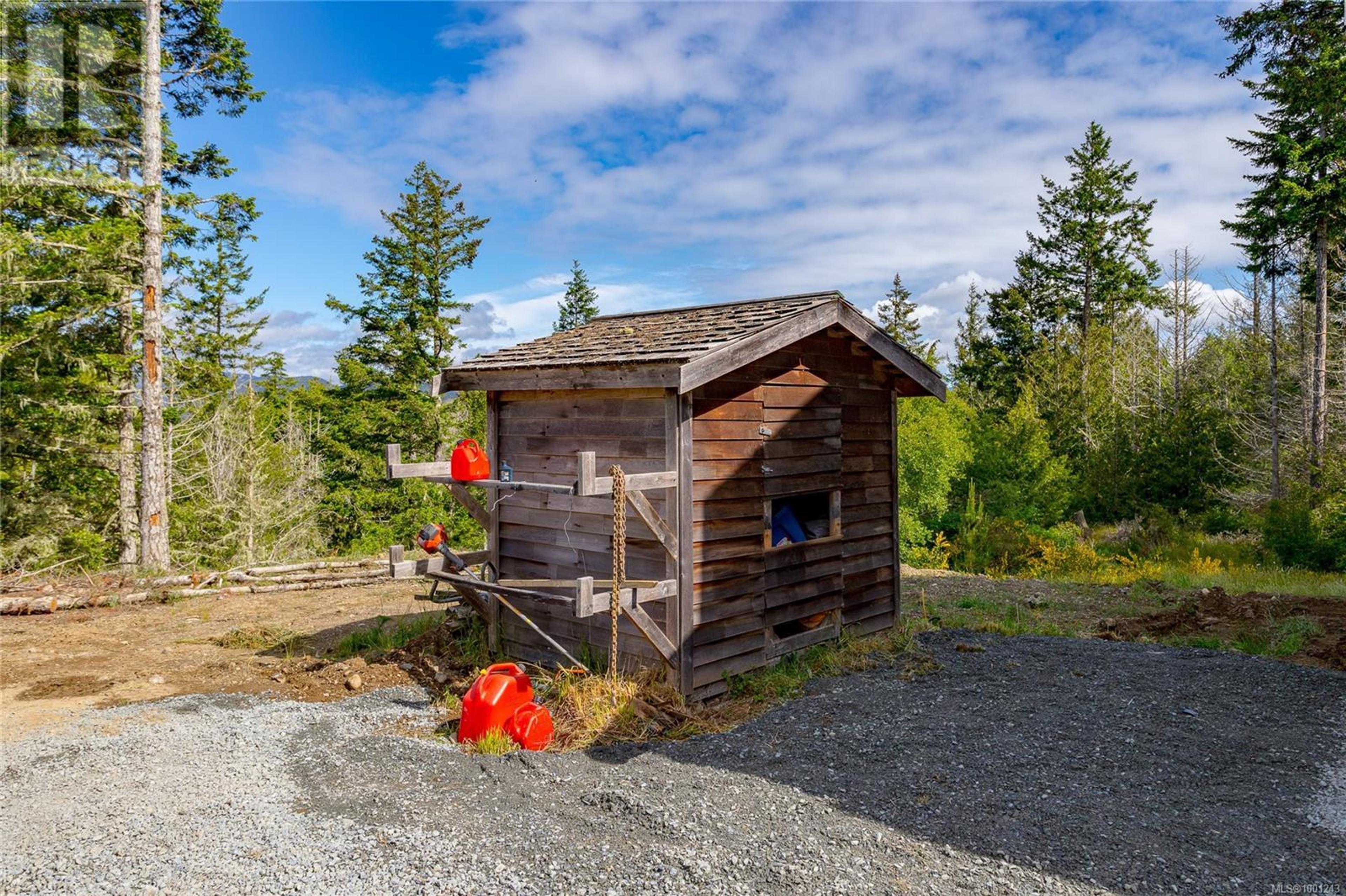 1695 Cole Rd, Sooke - Exteriors - Photo 6