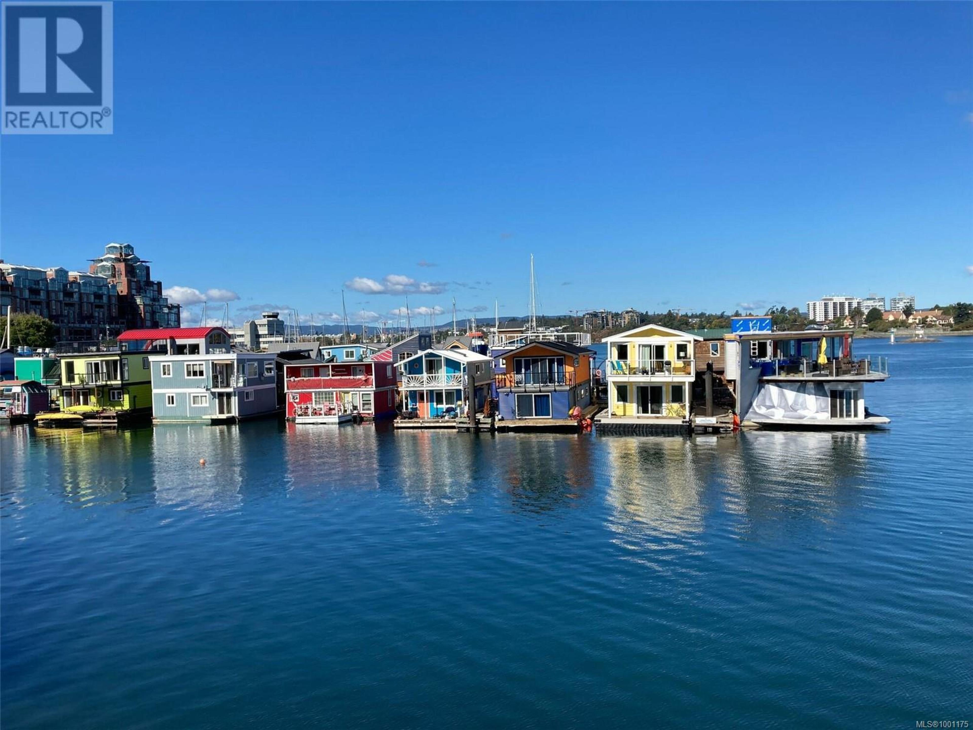 19 Dallas Rd, Victoria - Exteriors - Full Complex View - Photo 2