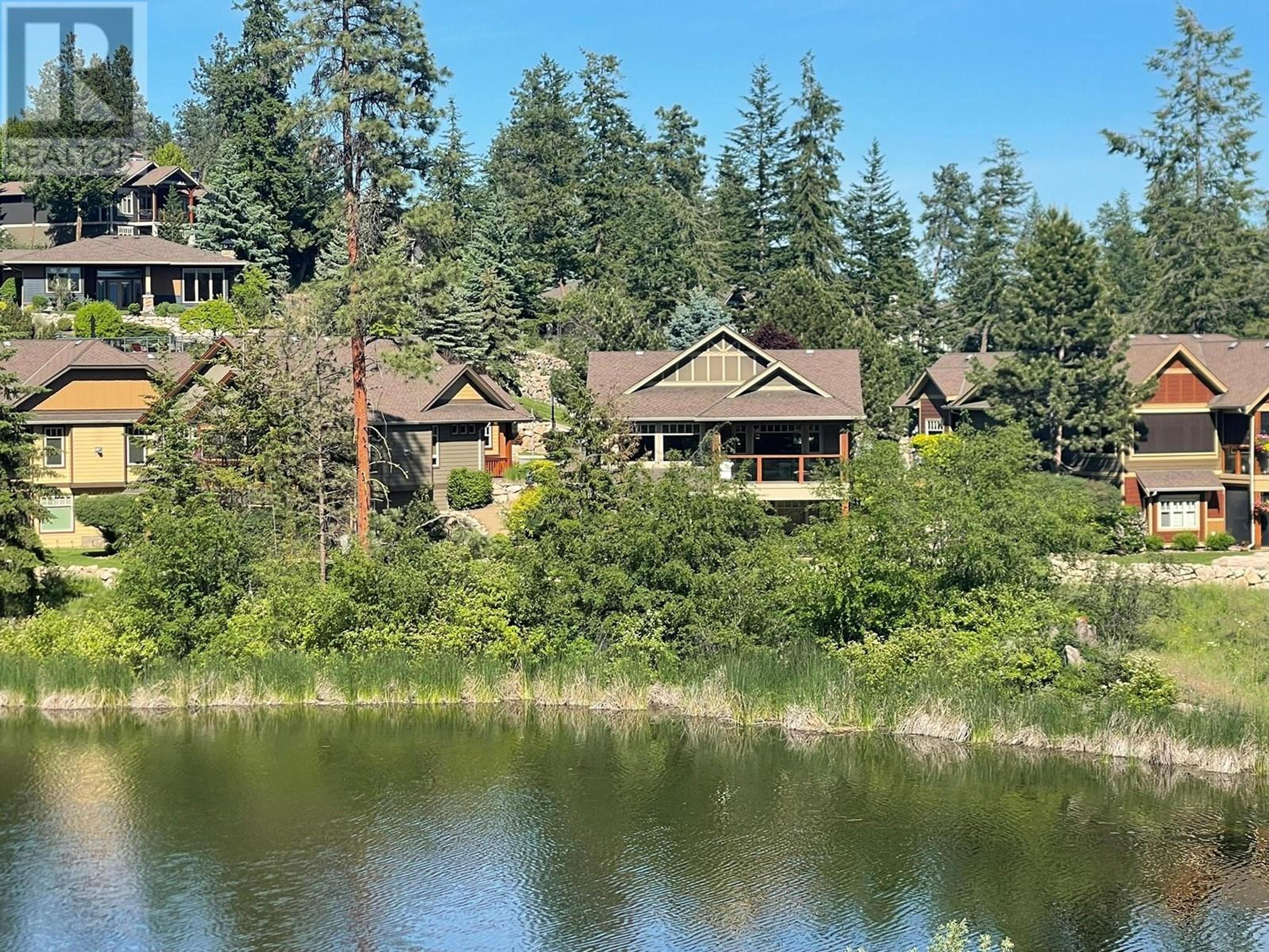 27 Birdie Lake Drive, Vernon - Exteriors - Full Complex View - Photo 8