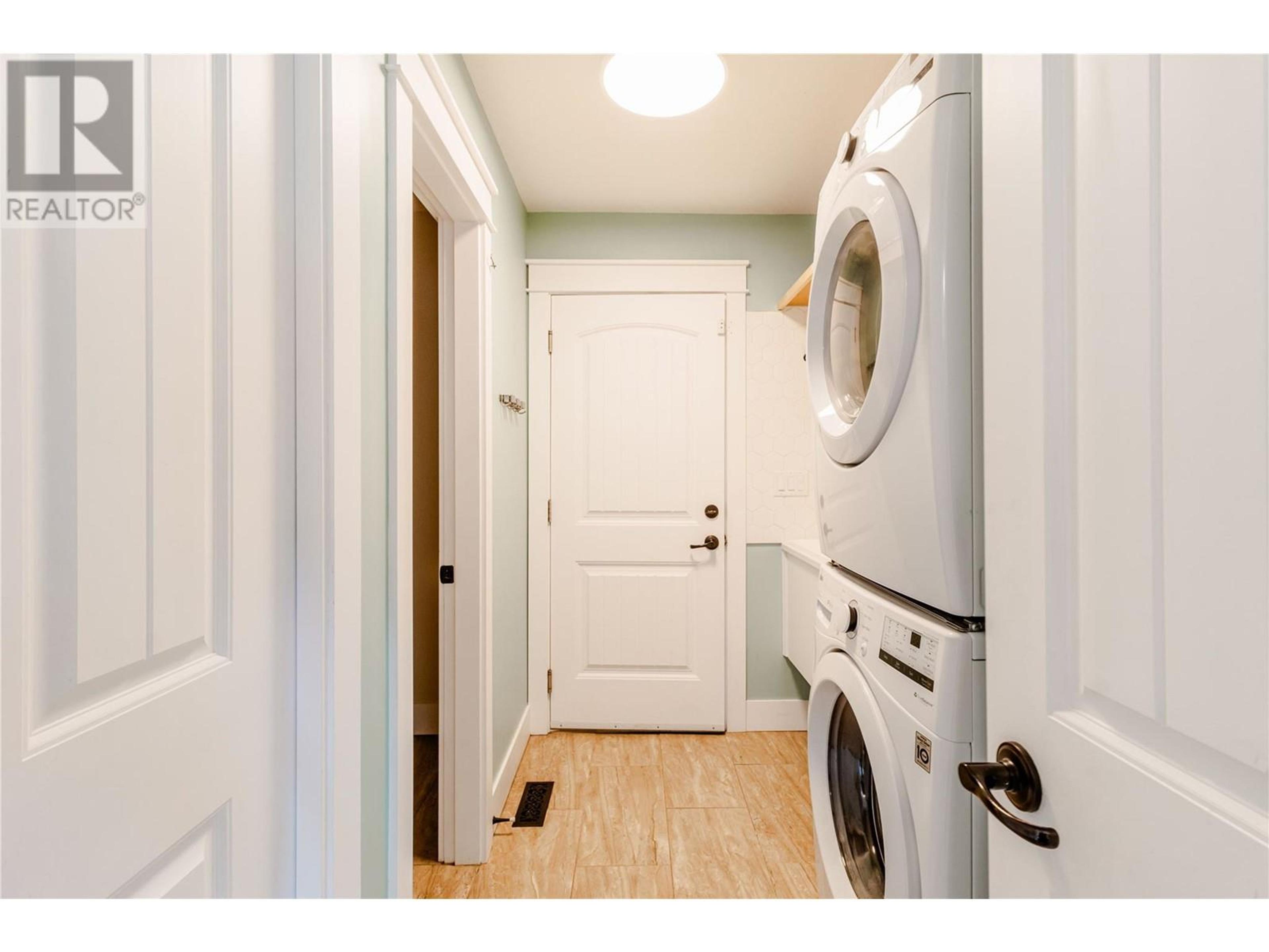 11885 MIDDLETON ROAD - Image 25