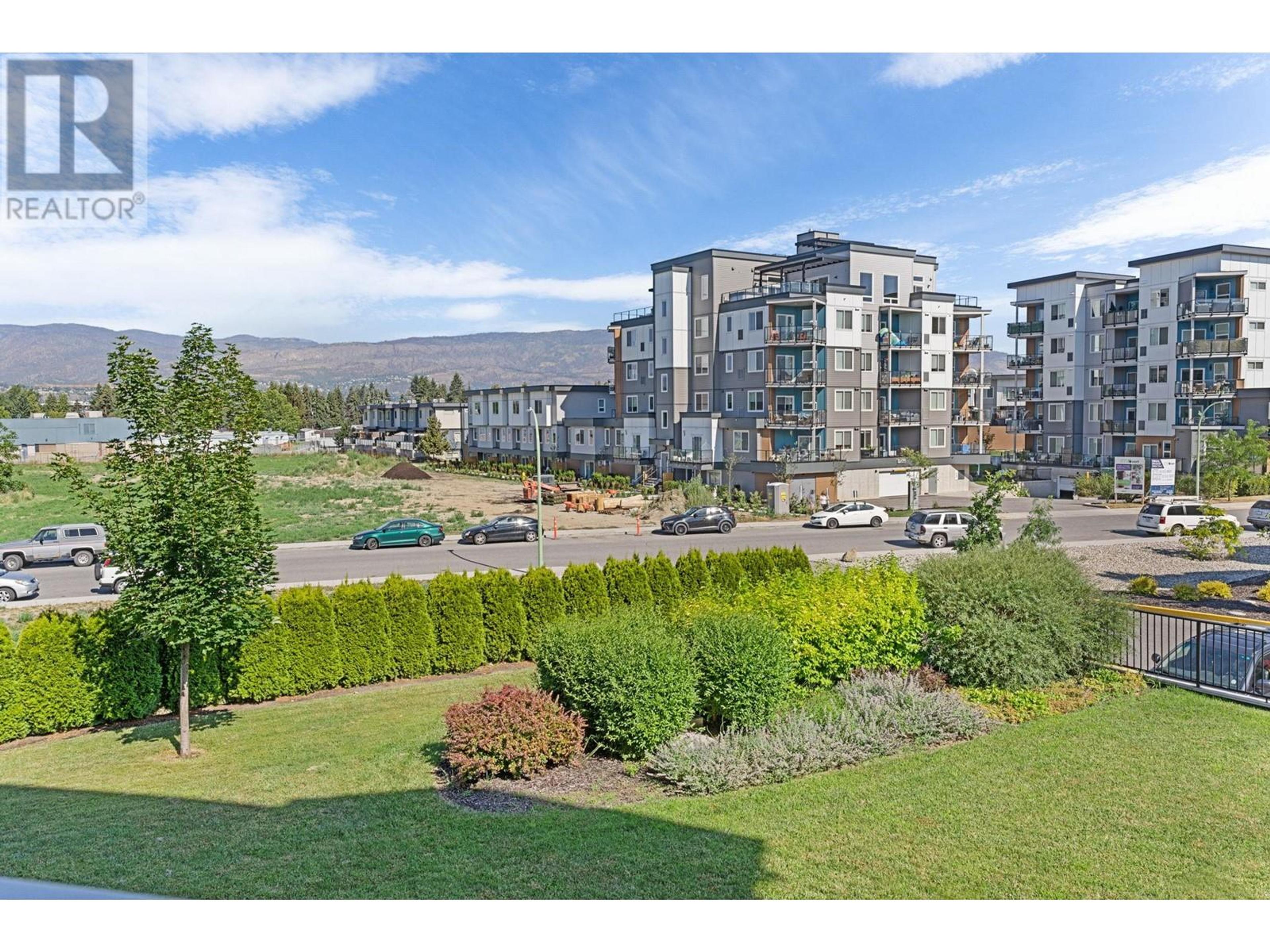 3739 Casorso Road, Kelowna - Exteriors - Full Complex View - Photo 4