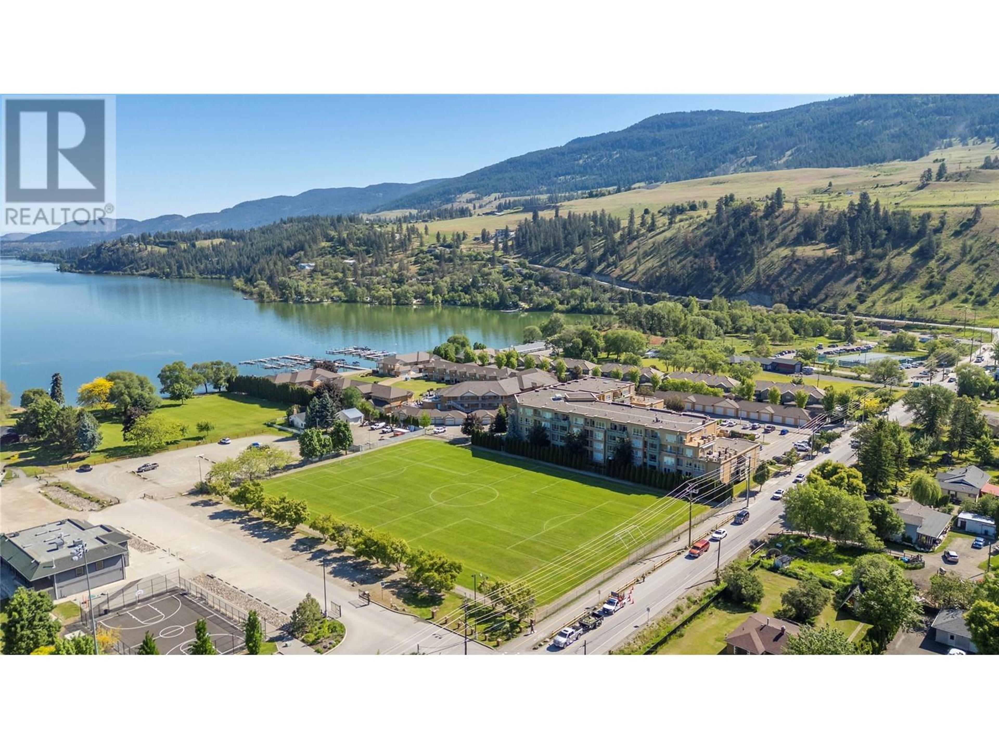 3550 Woodsdale Road, Lake Country - Exteriors - Full Complex View, Drone/Aerial View - Photo 2