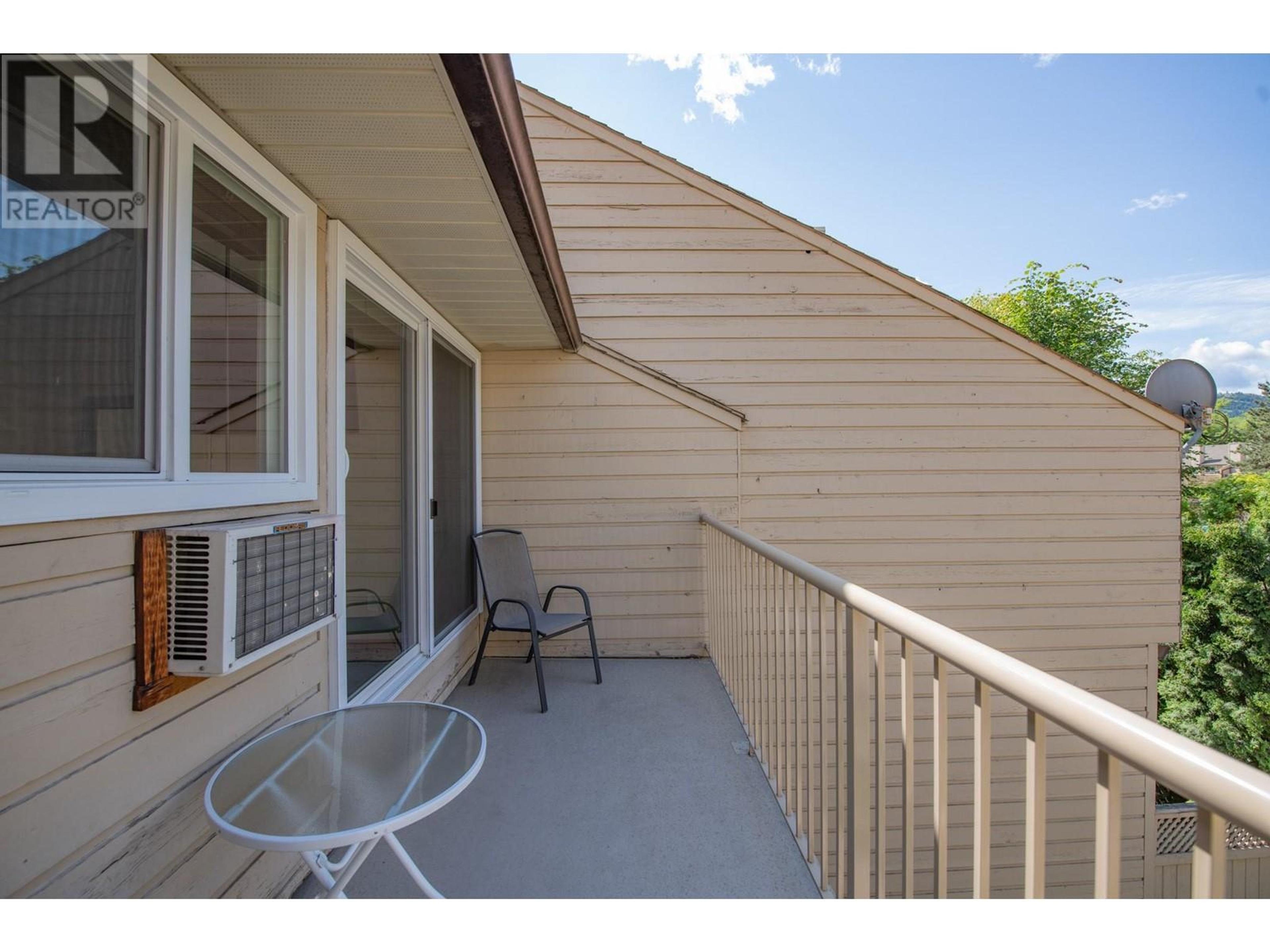 #8 5300 25 AVENUE - Image 32