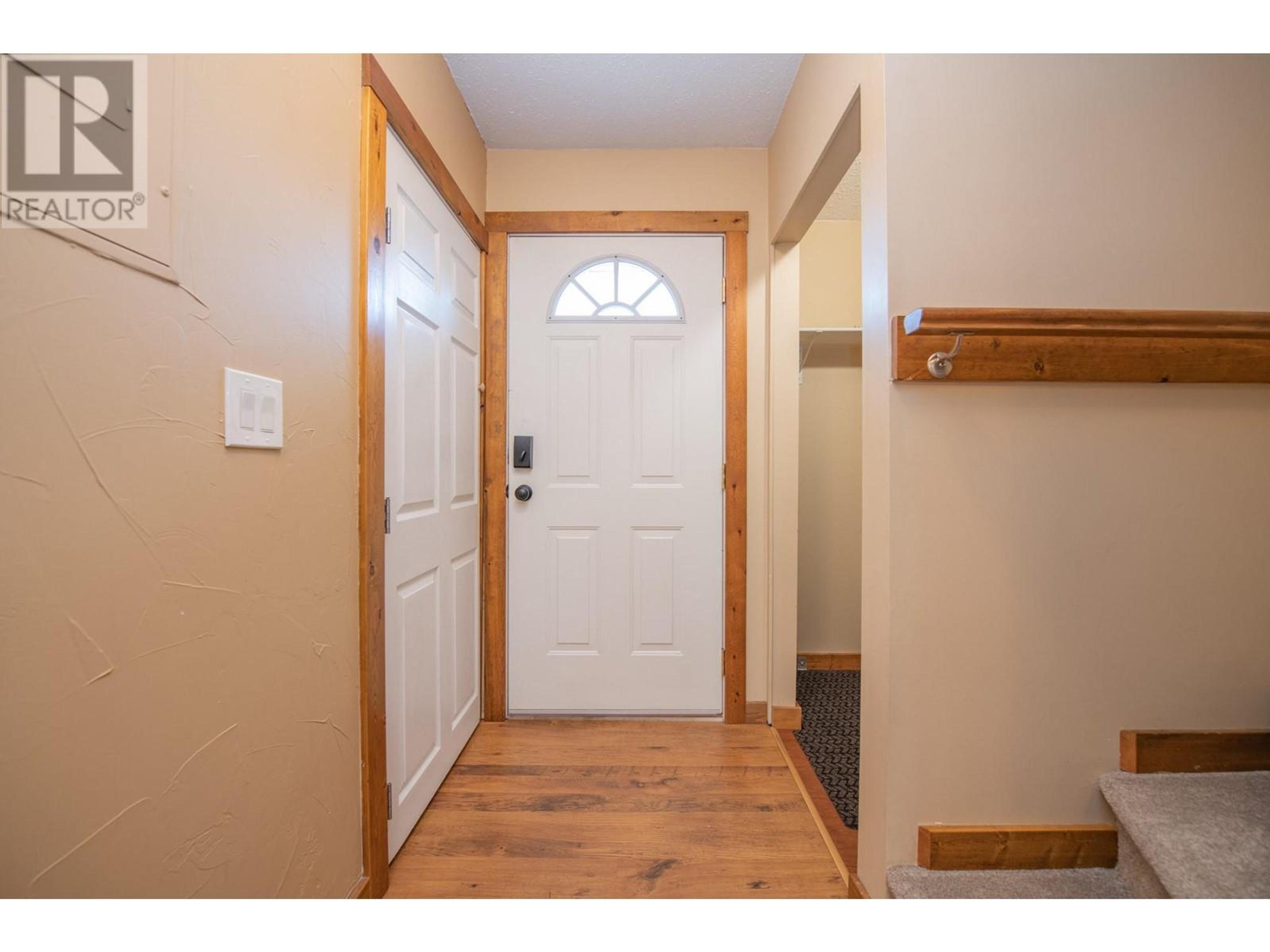 #8 5300 25 AVENUE - Image 26
