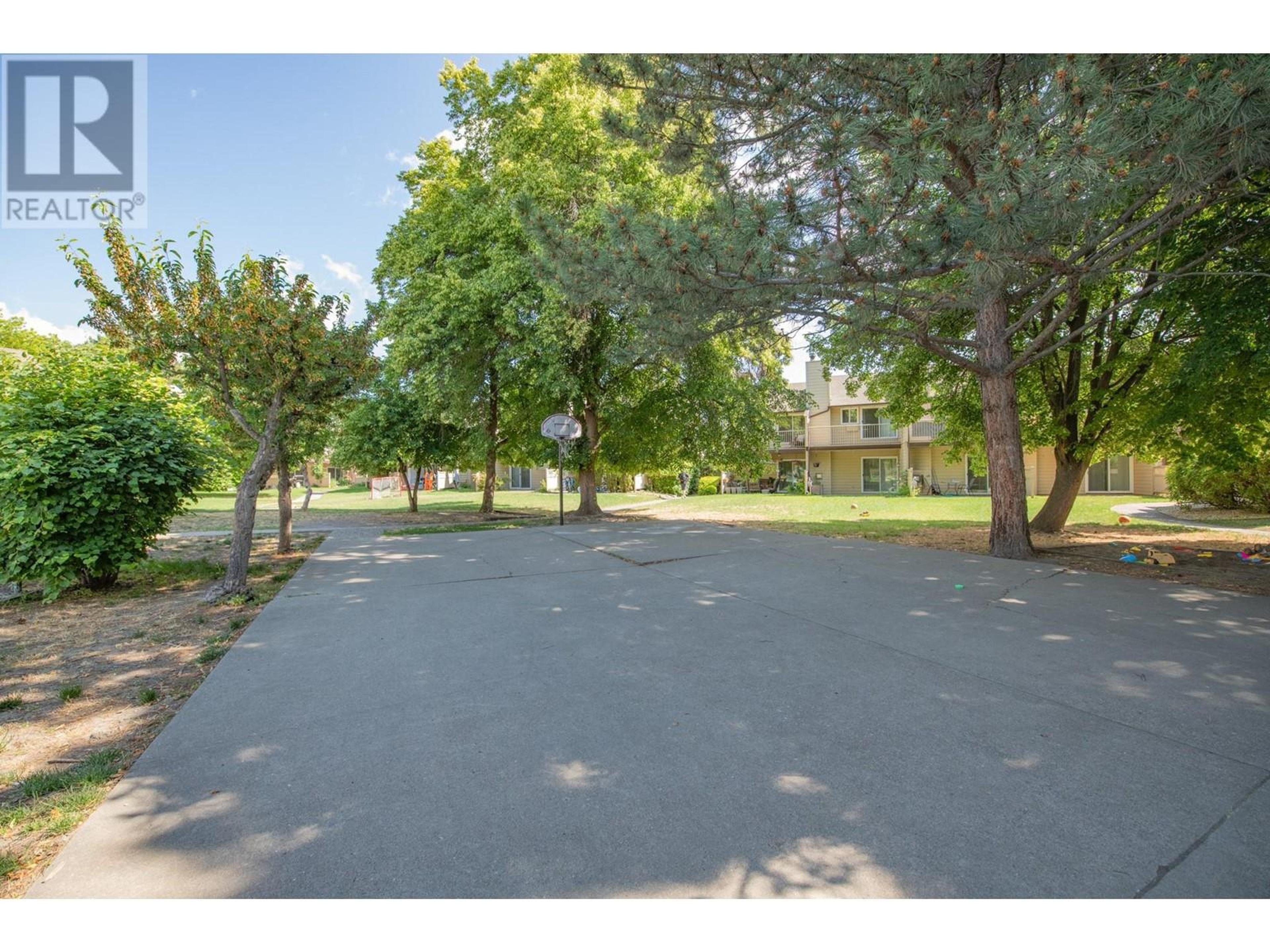 #8 5300 25 AVENUE - Image 25