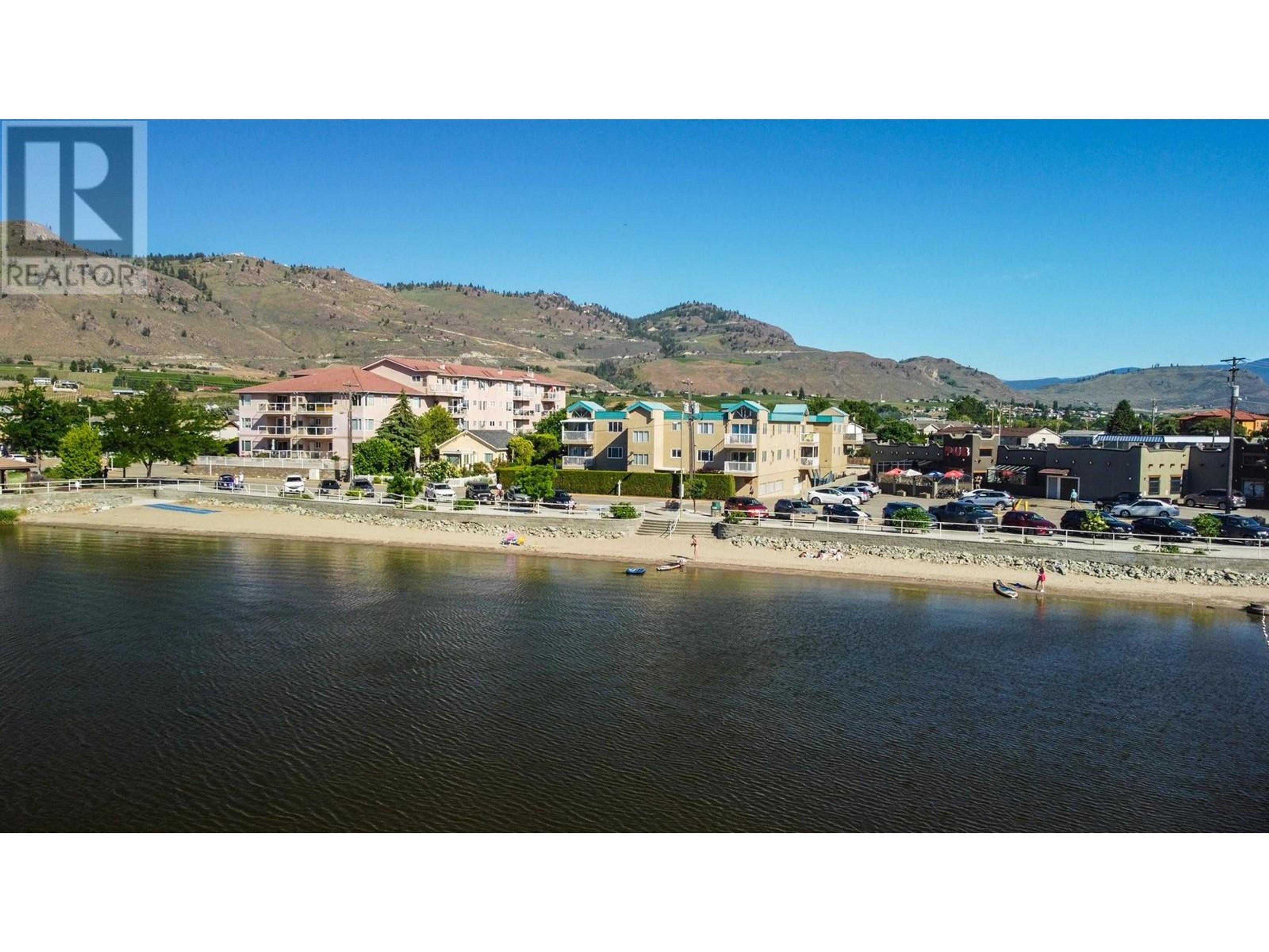 6801 Cottonwood Drive, Osoyoos - Exteriors - Full Complex View - Photo 5