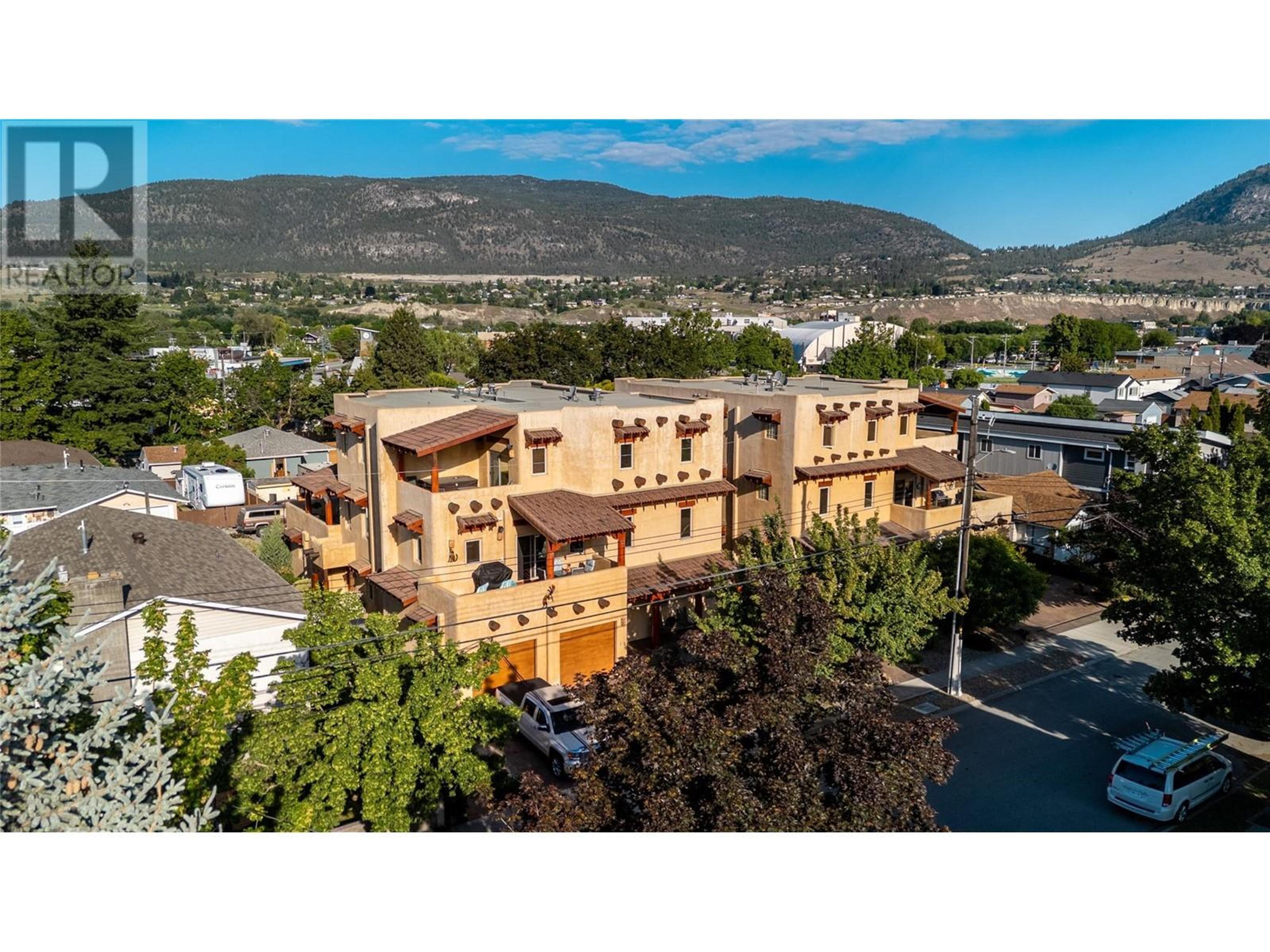 483 Maurice Street, Penticton - Exteriors - Full Complex View, Drone/Aerial View - Photo 10
