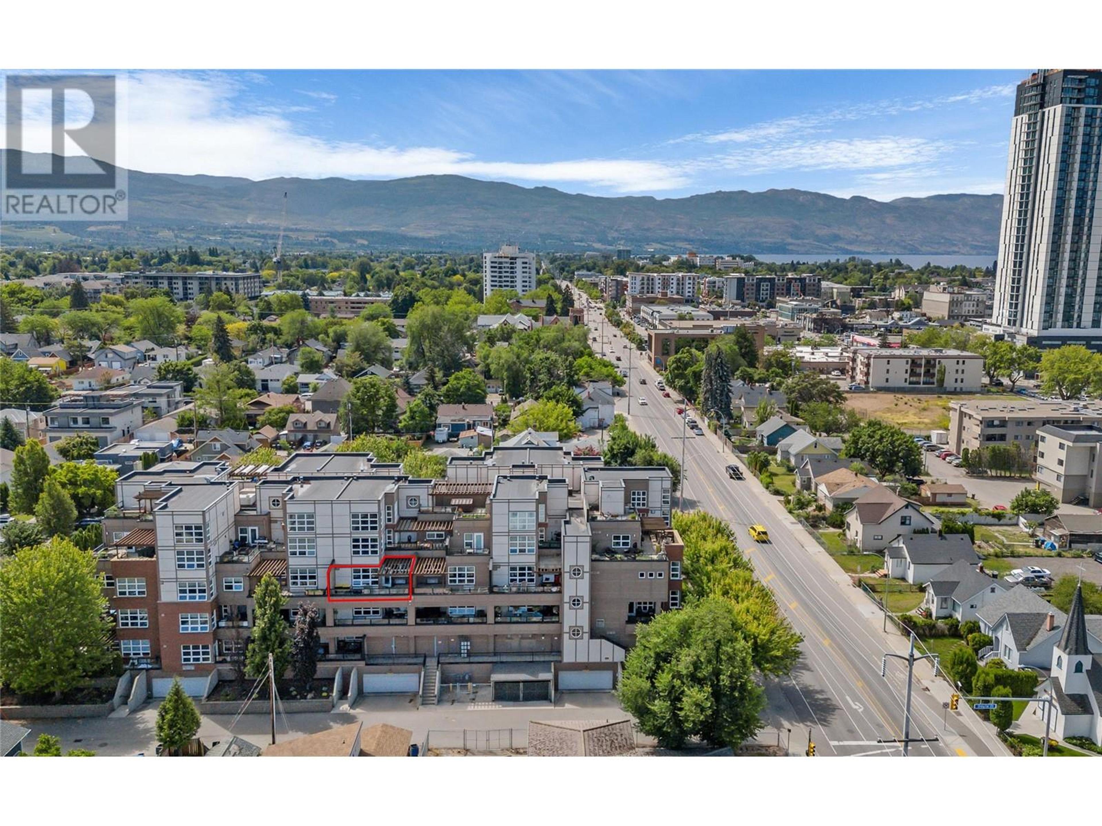 700 Martin Avenue, Kelowna - Exteriors - Full Complex View, Drone/Aerial View, Marked/Pin - Photo 1