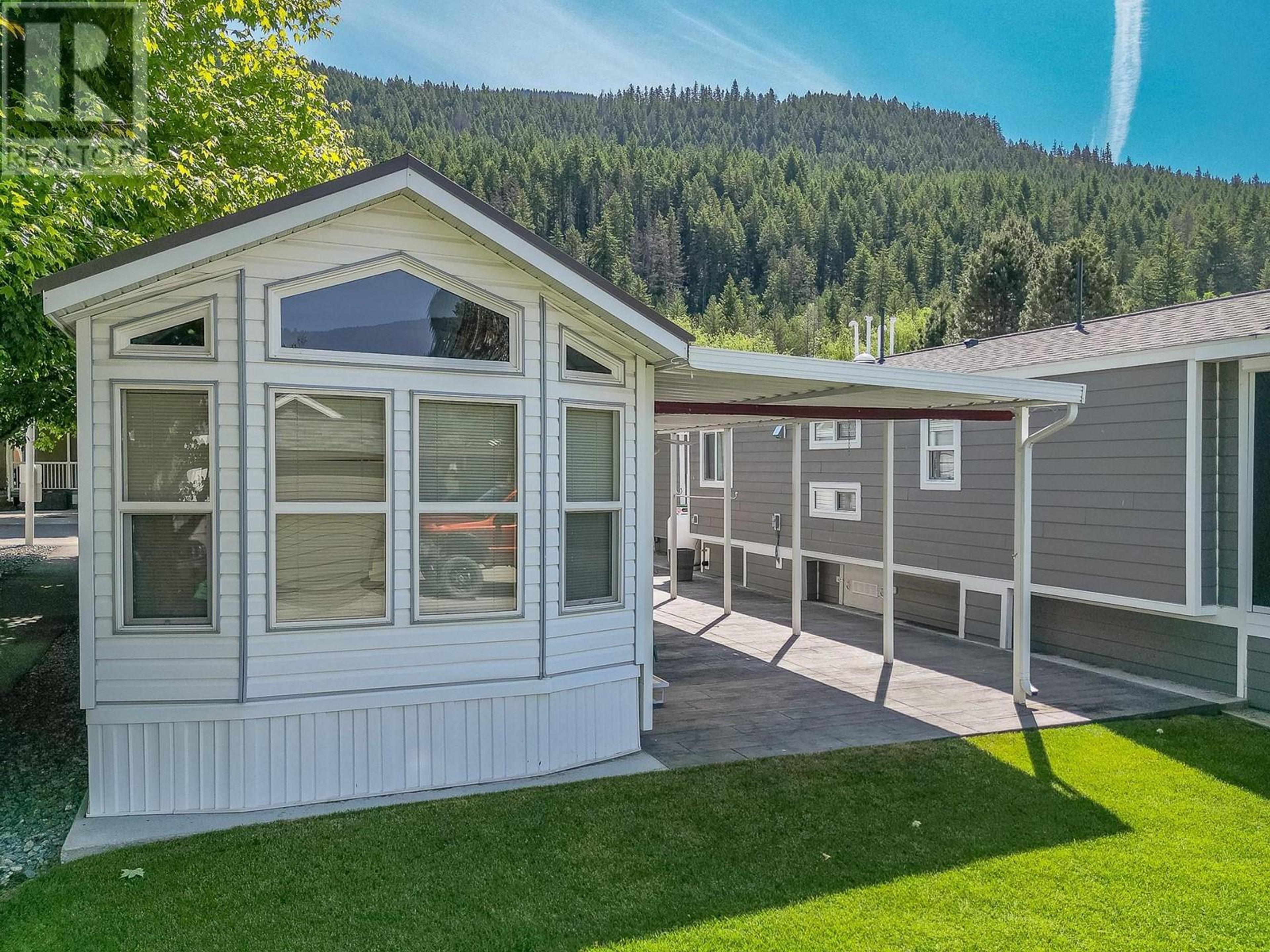 8216 97A Highway, Mara - Exteriors - Photo 3