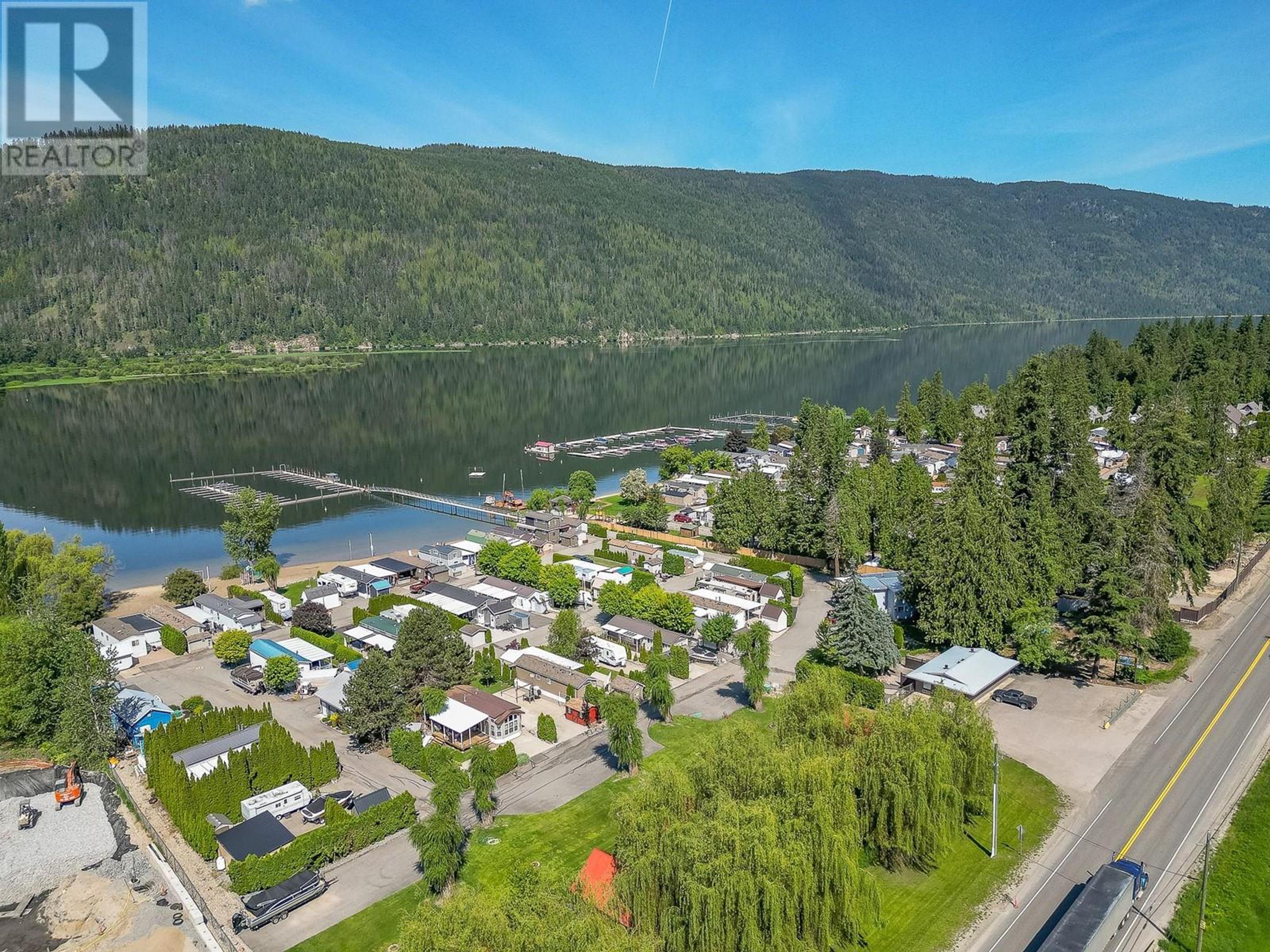 8216 97A Highway, Mara - Exteriors - Full Complex View, Drone/Aerial View - Photo 10