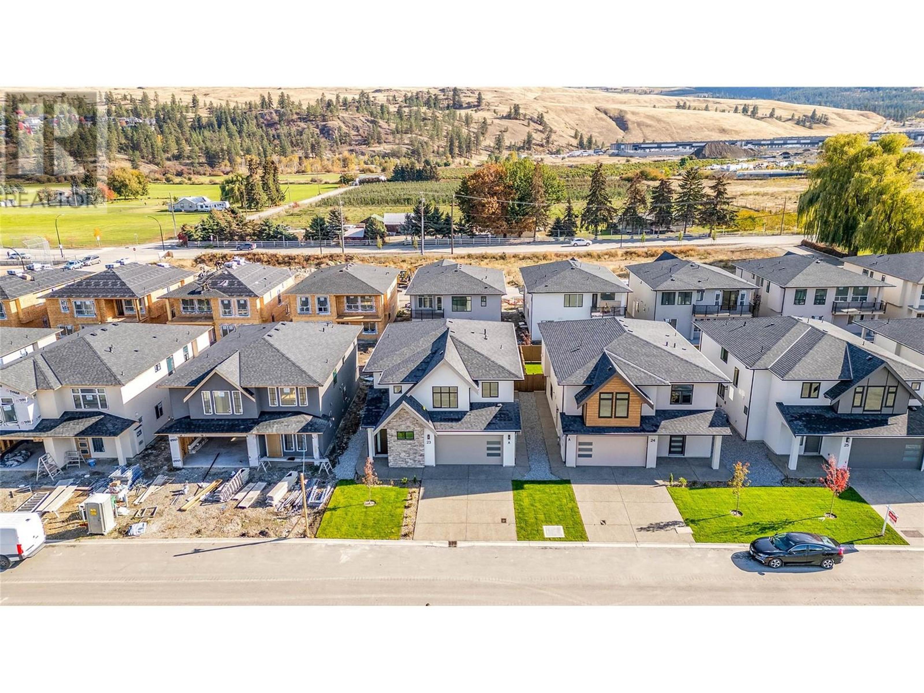 19950 McCarthy Road, Lake Country - Exteriors - Full Complex View, Drone/Aerial View - Photo 2