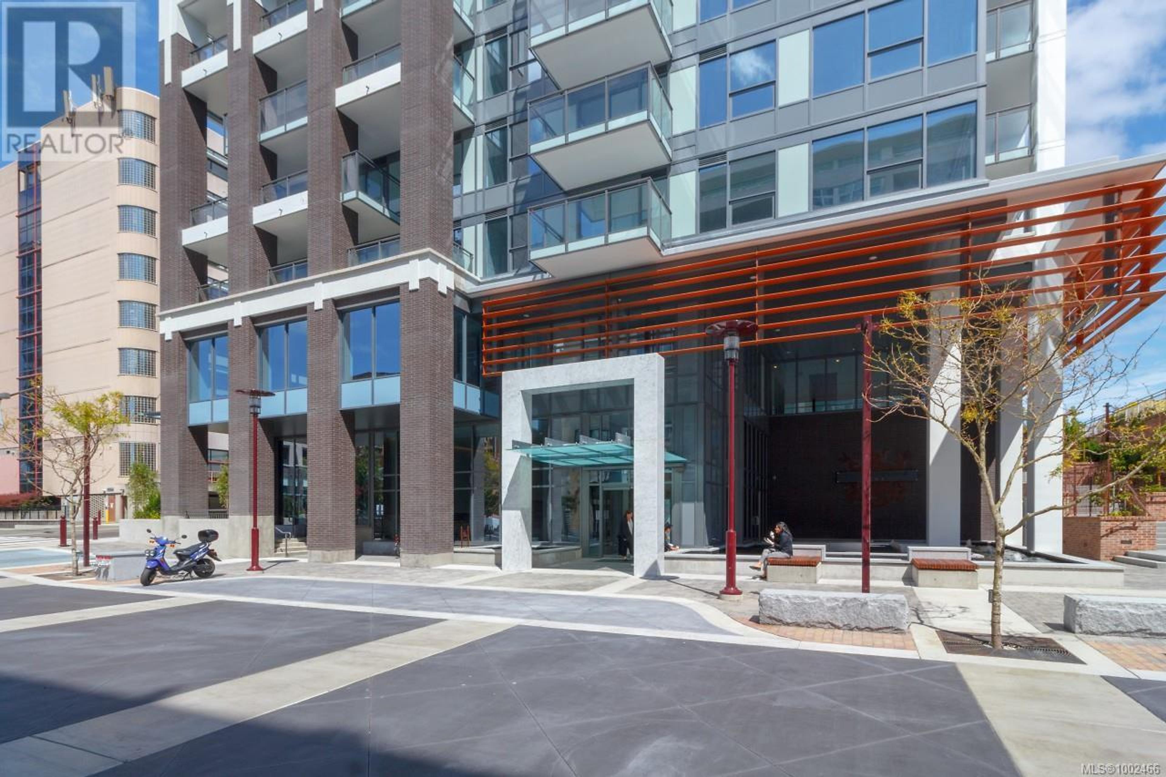 777 Herald St, Victoria - Exteriors - Photo 2