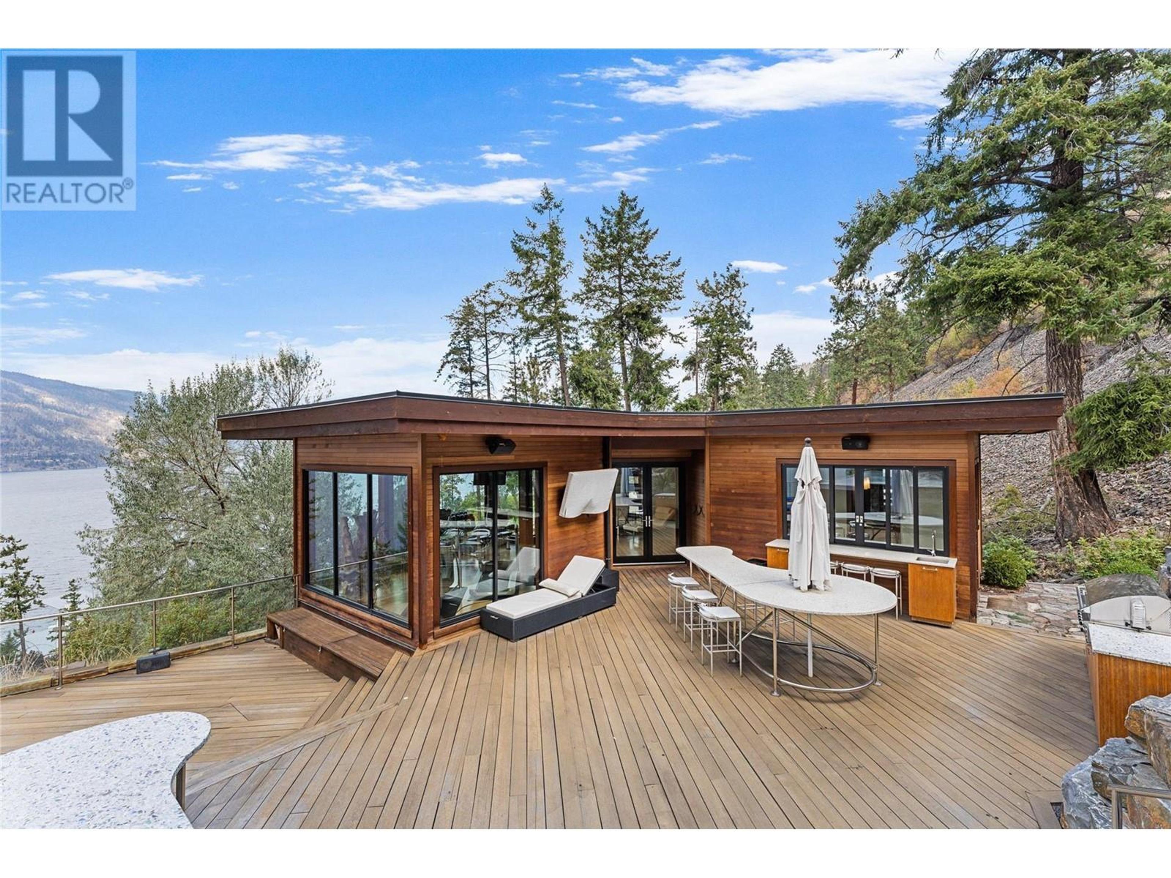 180 Sheerwater Court, Kelowna - Exteriors - Photo 10