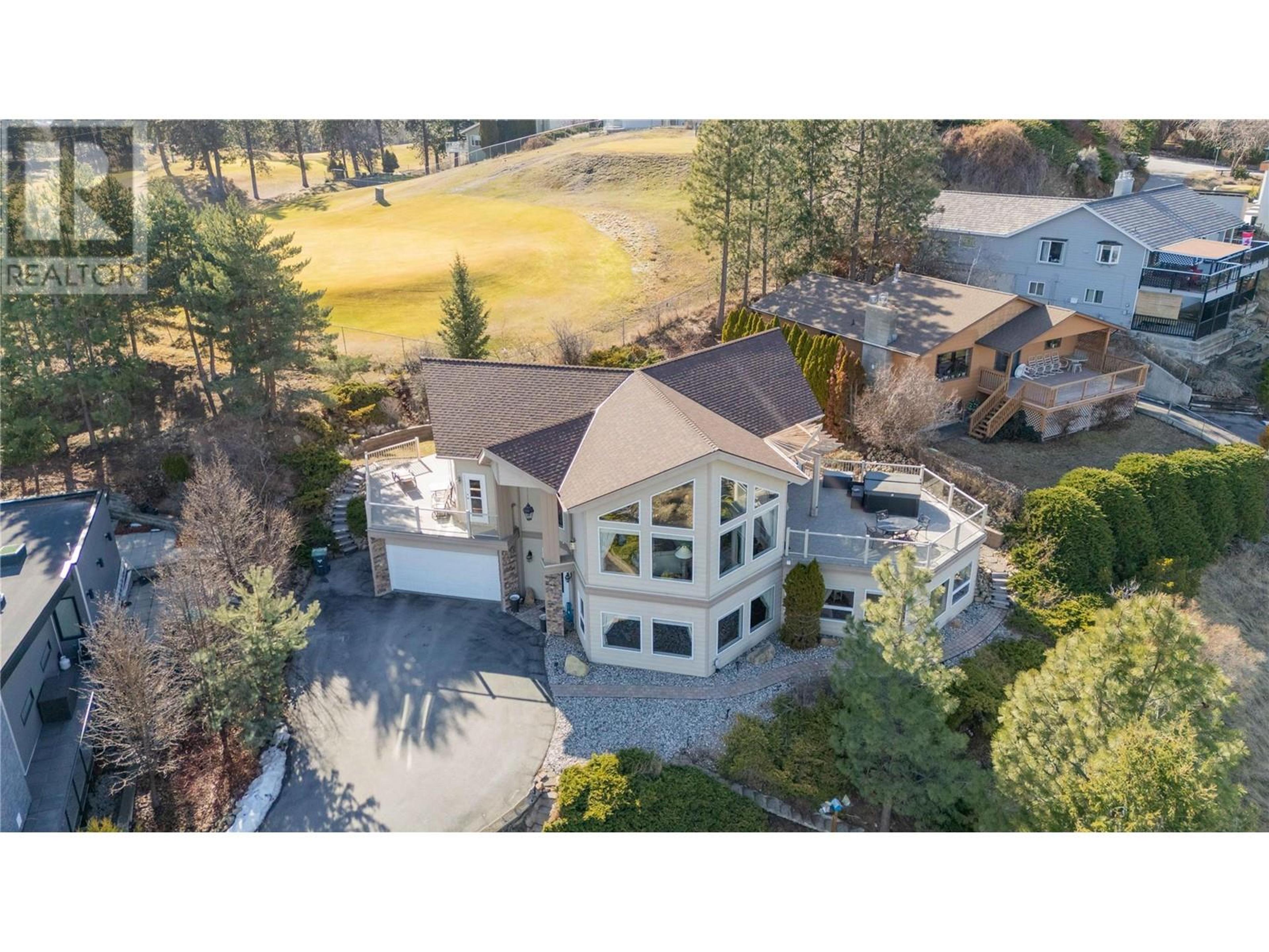 118 SUMAC RIDGE Drive, Summerland - Exteriors - Drone/Aerial View - Photo 14
