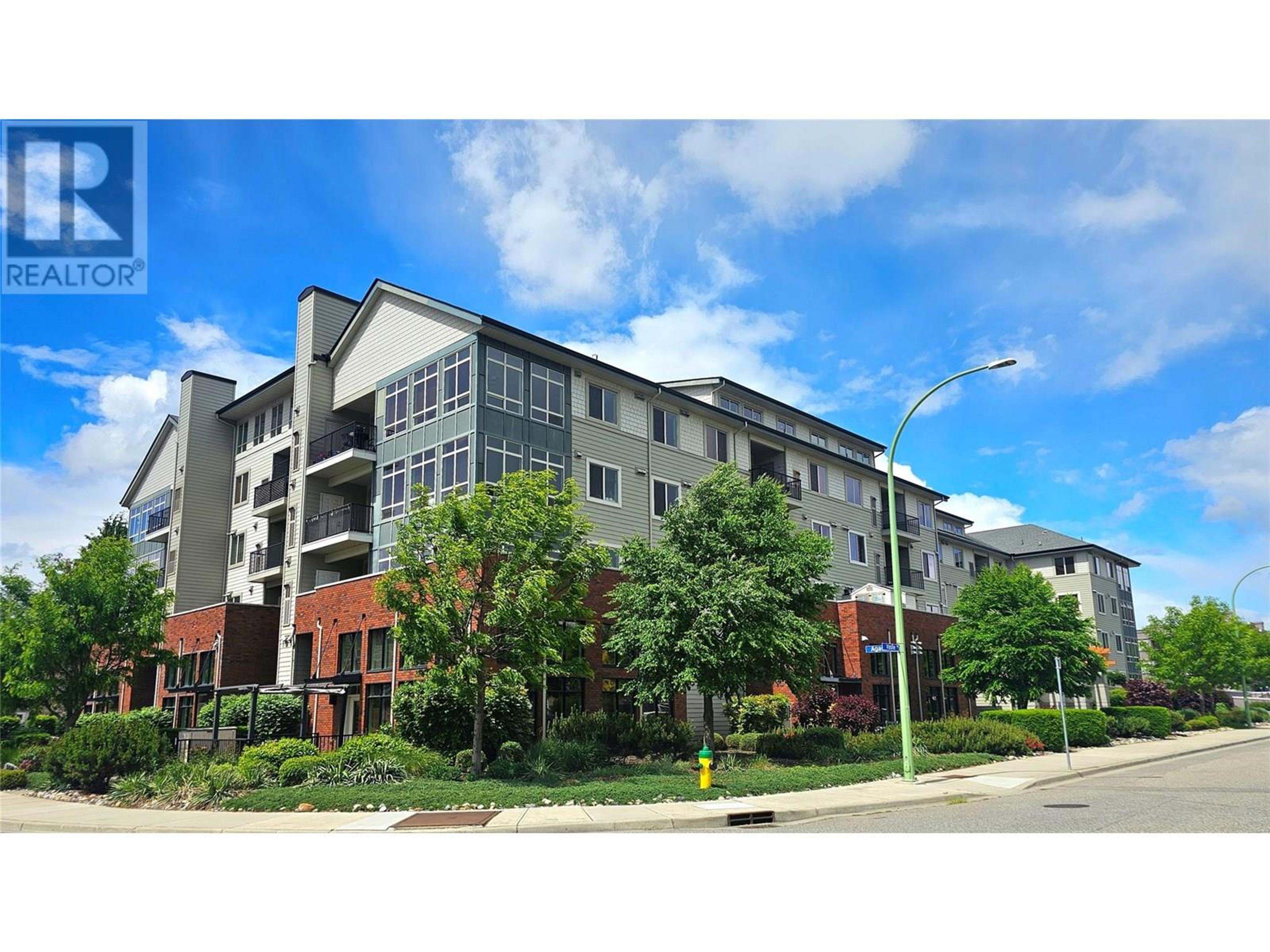 2142 Vasile Road, Kelowna - Exteriors - Full Complex View - Photo 3