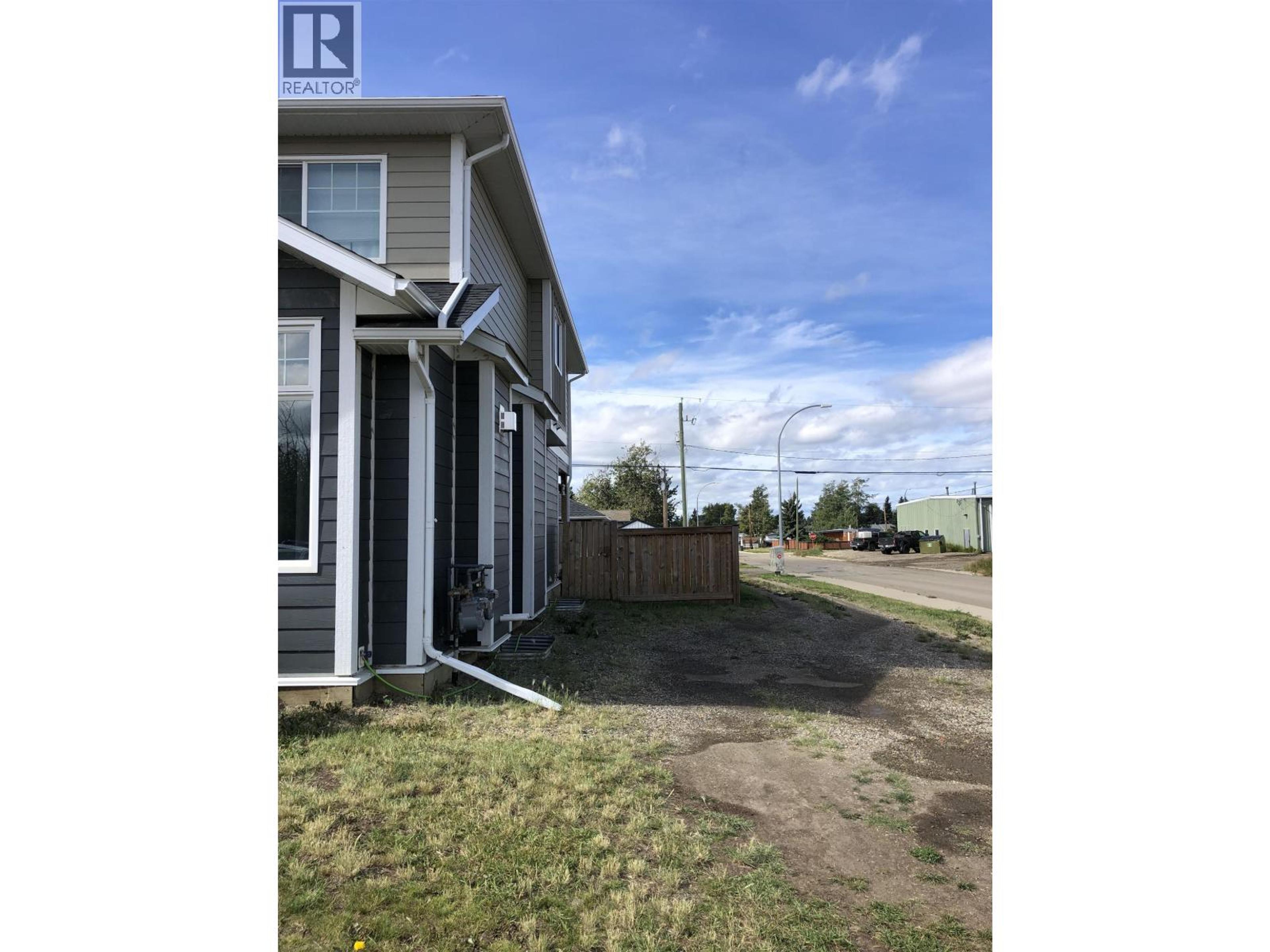 9026 74 STREET, Fort St. John - Exteriors - Photo 3