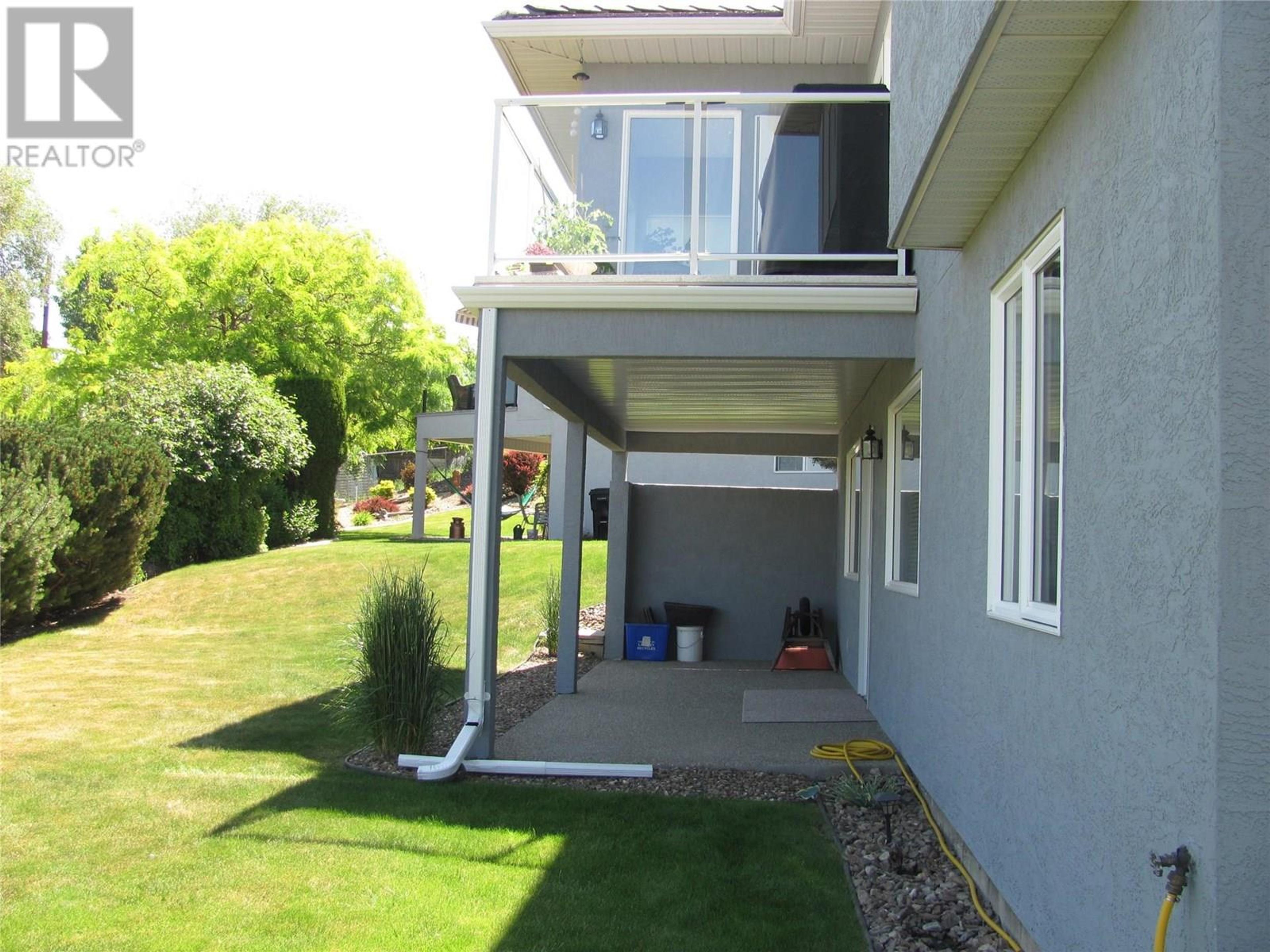 124 Sarsons Road, Vernon - Exteriors - Photo 5