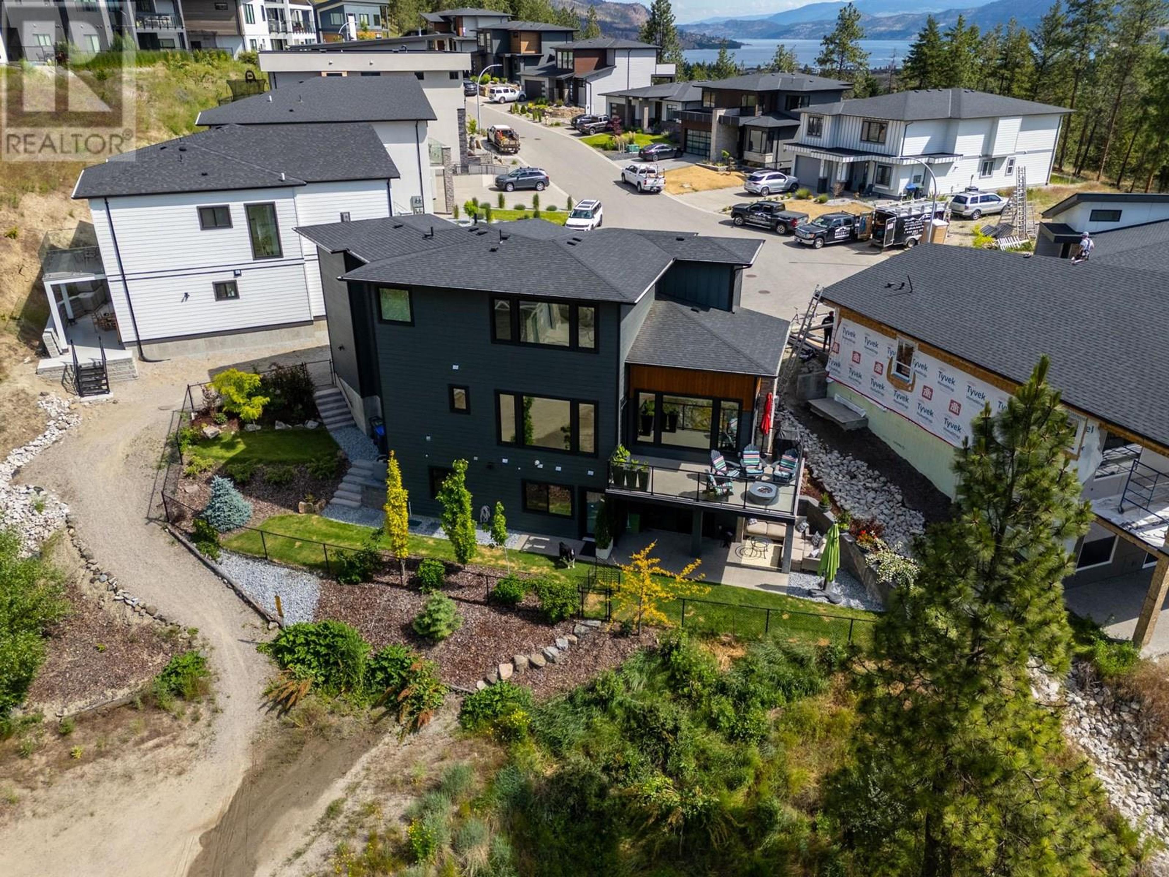 830 Westview Way, West Kelowna - Exteriors - Full Complex View, Drone/Aerial View - Photo 7