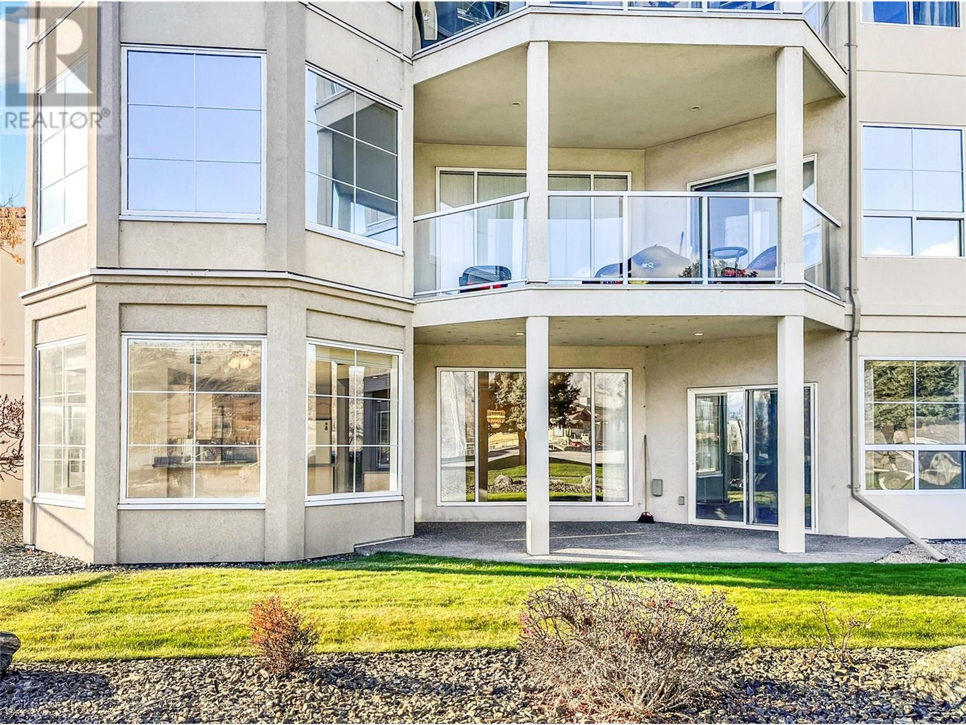 7801 SPARTAN Drive, Osoyoos - Exteriors - Photo 3