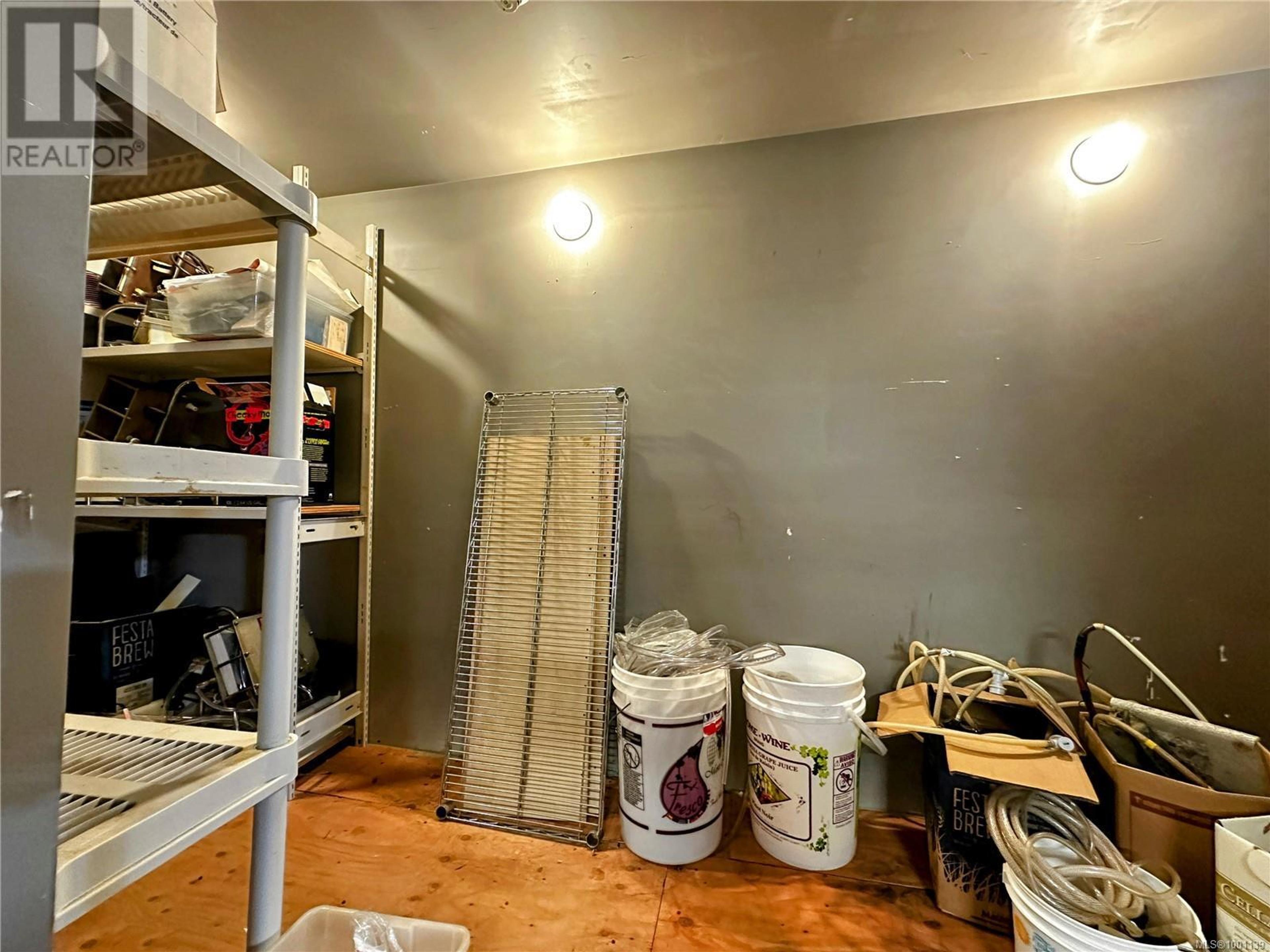 1156 Rocky Creek Rd, Ladysmith - Common Areas - Common storage - Photo 1