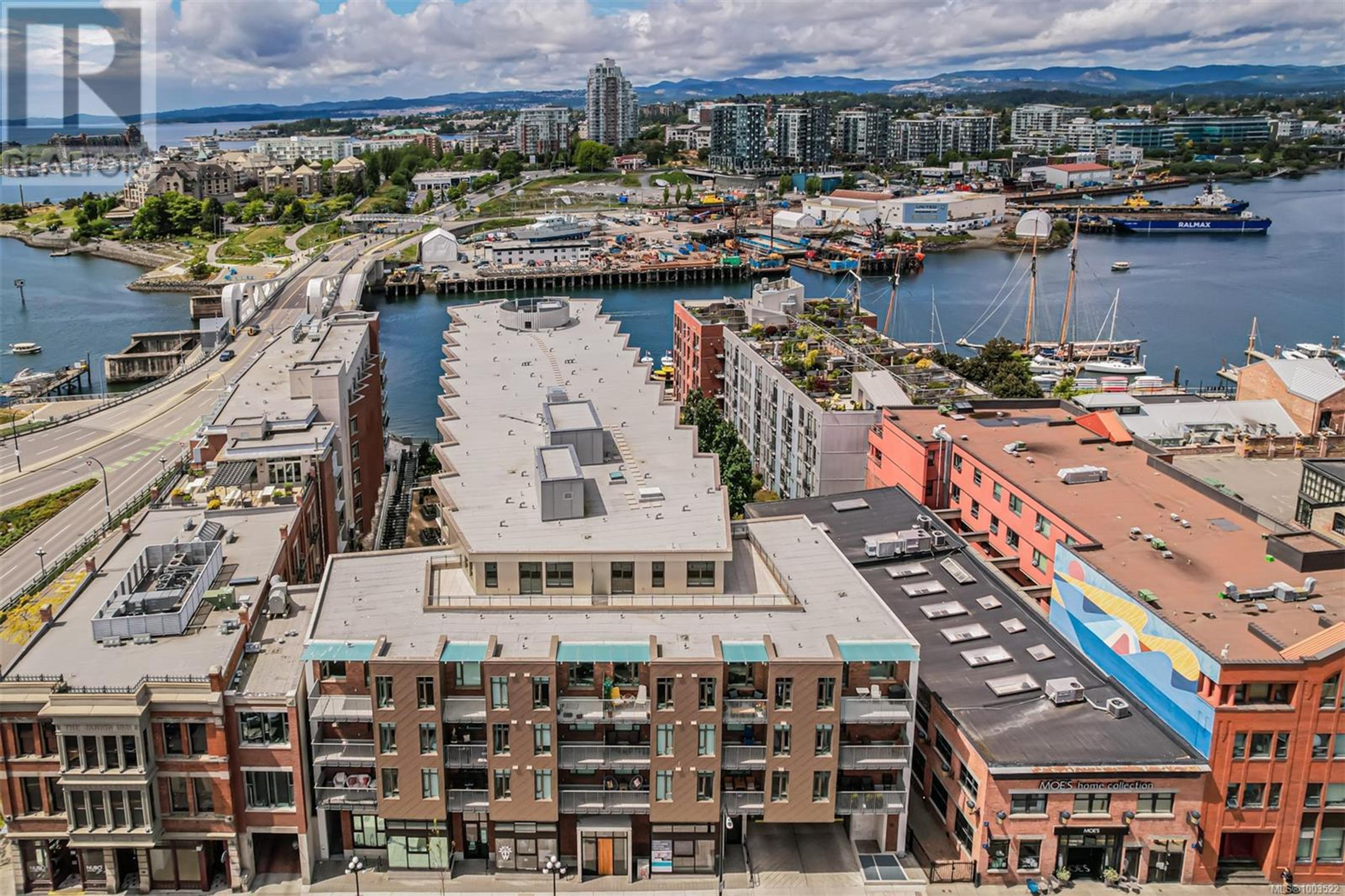 1628 Store St, Victoria - Exteriors - Full Complex View, Drone/Aerial View - Photo 8