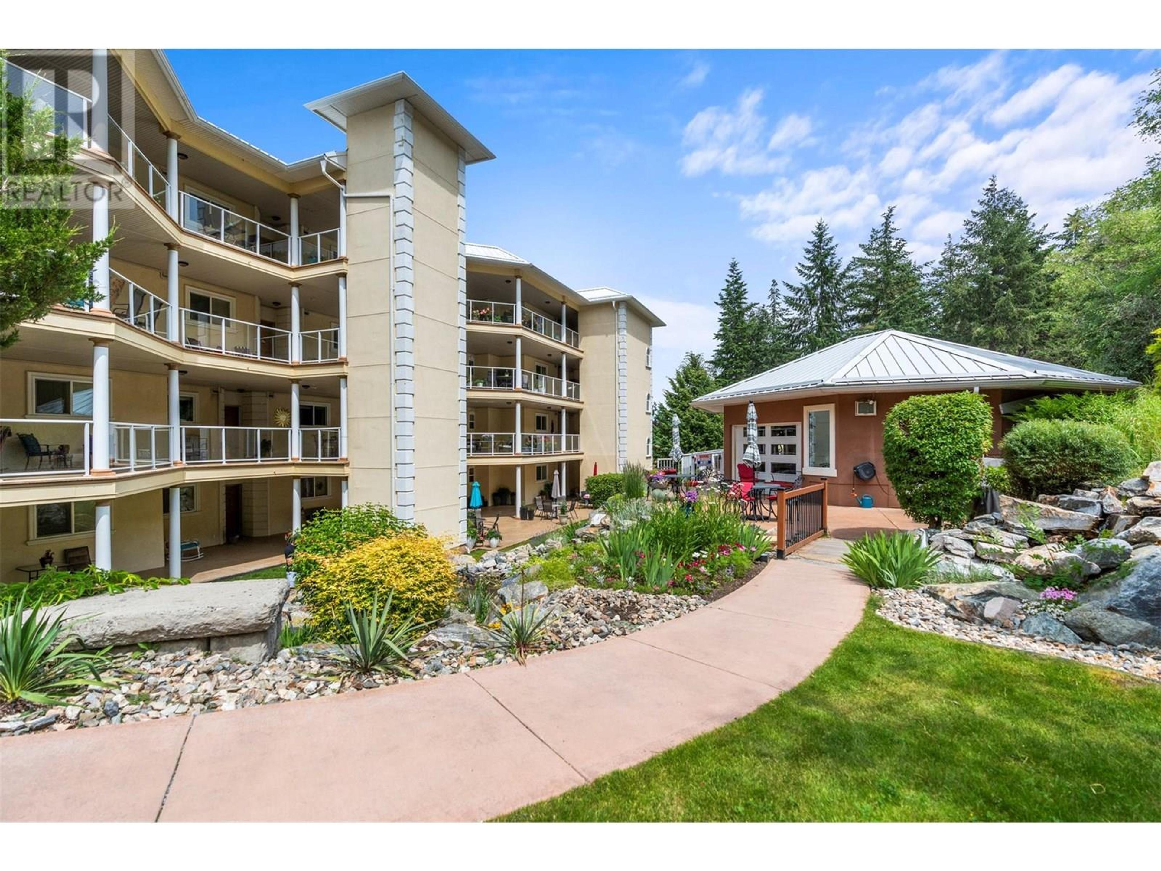 7922 Okanagan Landing Road, Vernon - Exteriors - Photo 9