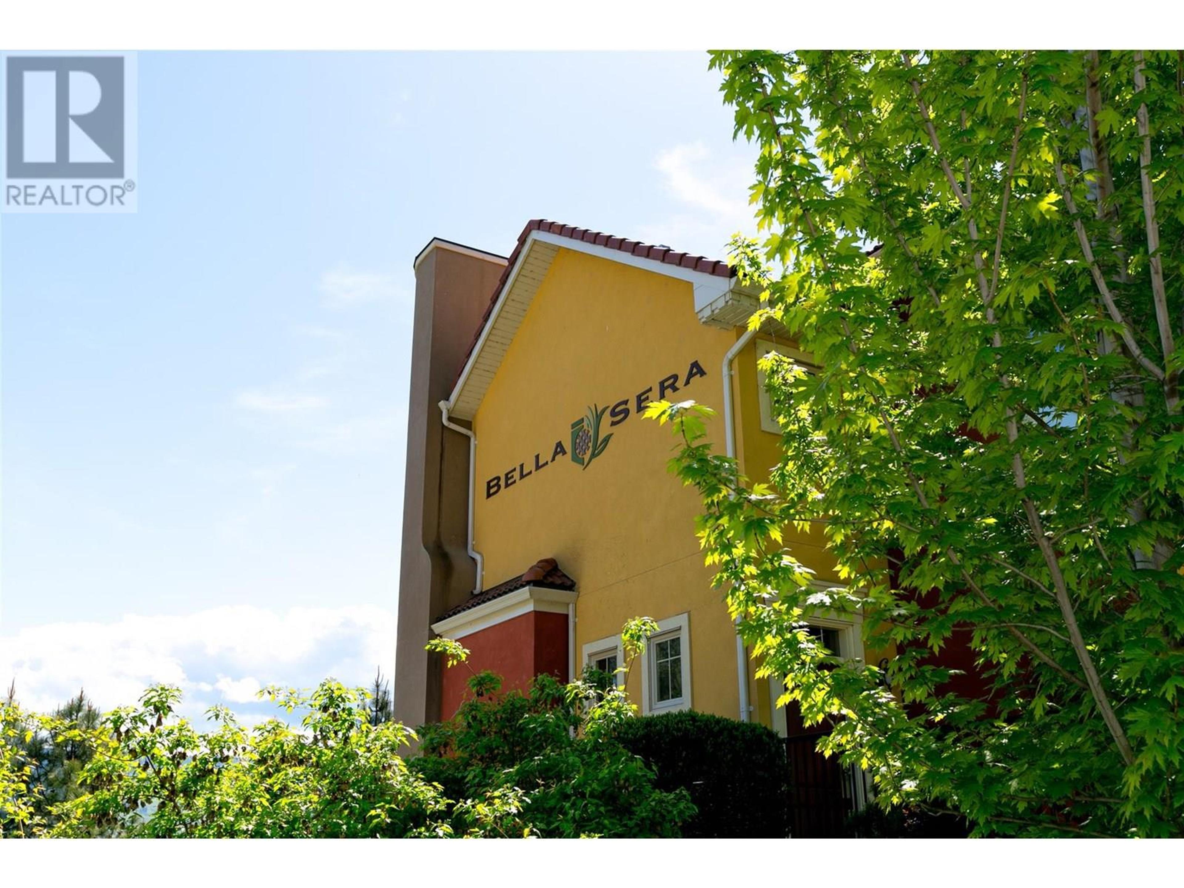 1795 Country Club Drive, Kelowna - Exteriors - Photo 1