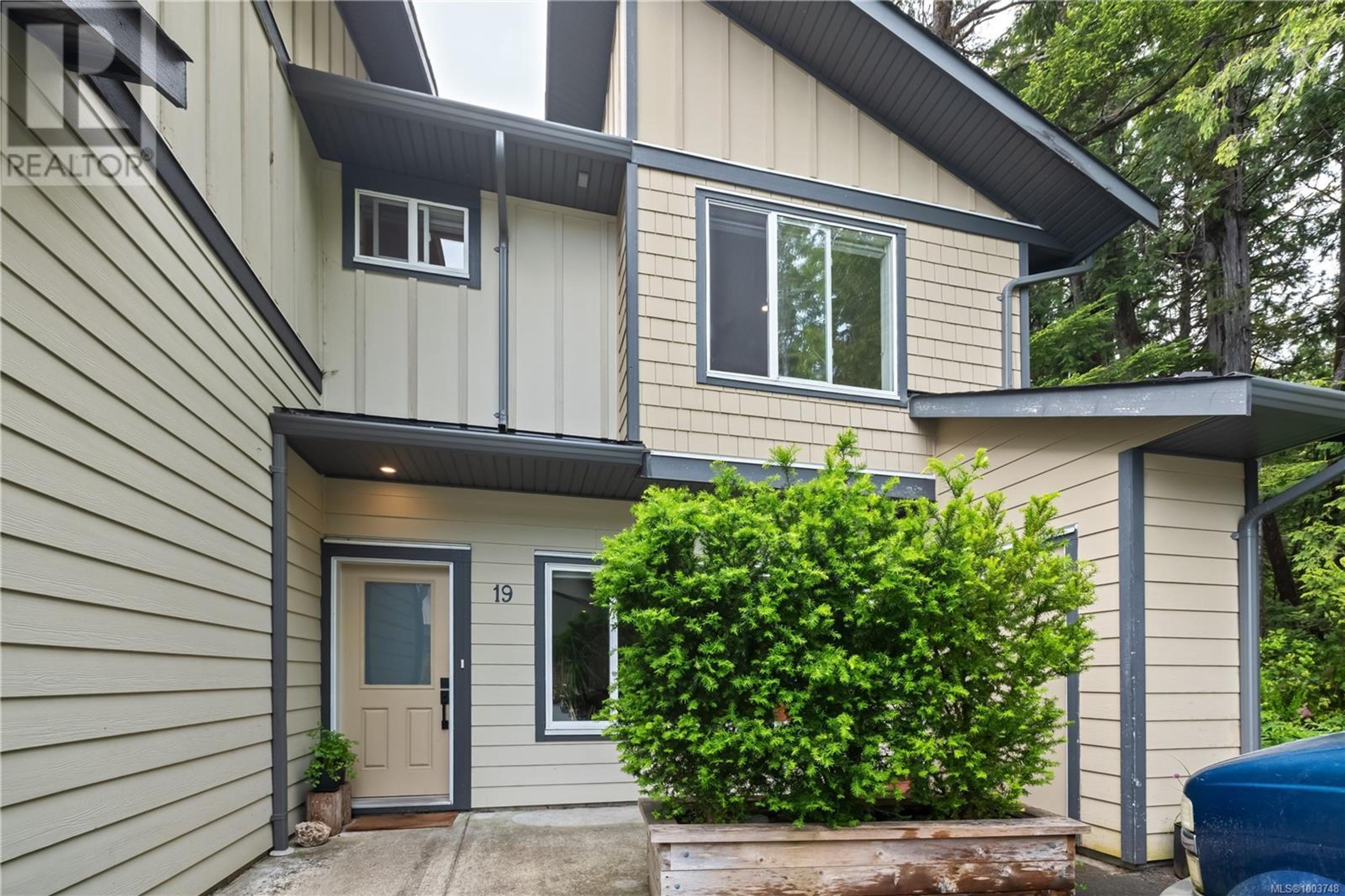 625 Hellesen Dr, Tofino - Exteriors - Photo 1