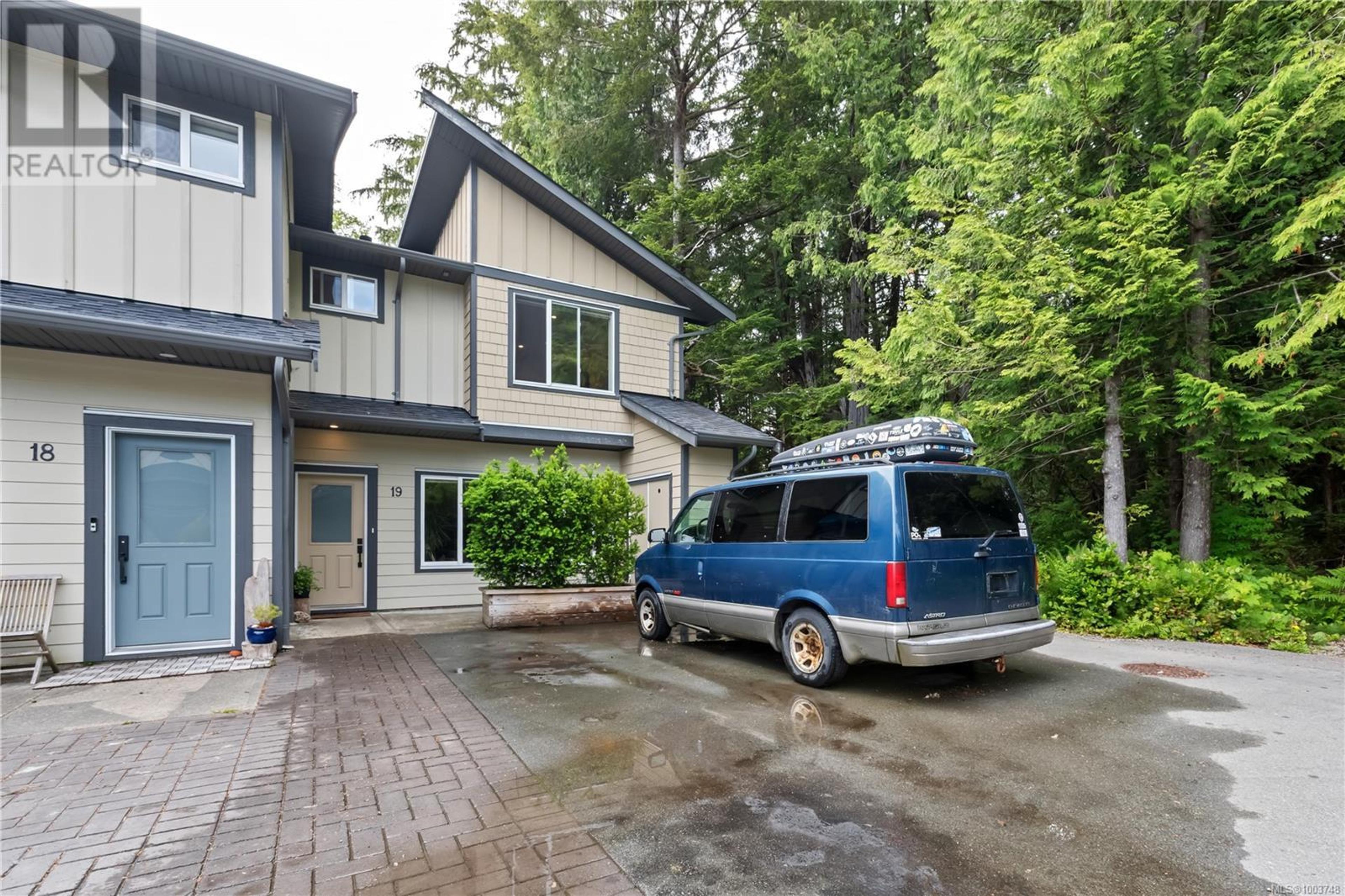 625 Hellesen Dr, Tofino - Exteriors - Photo 2