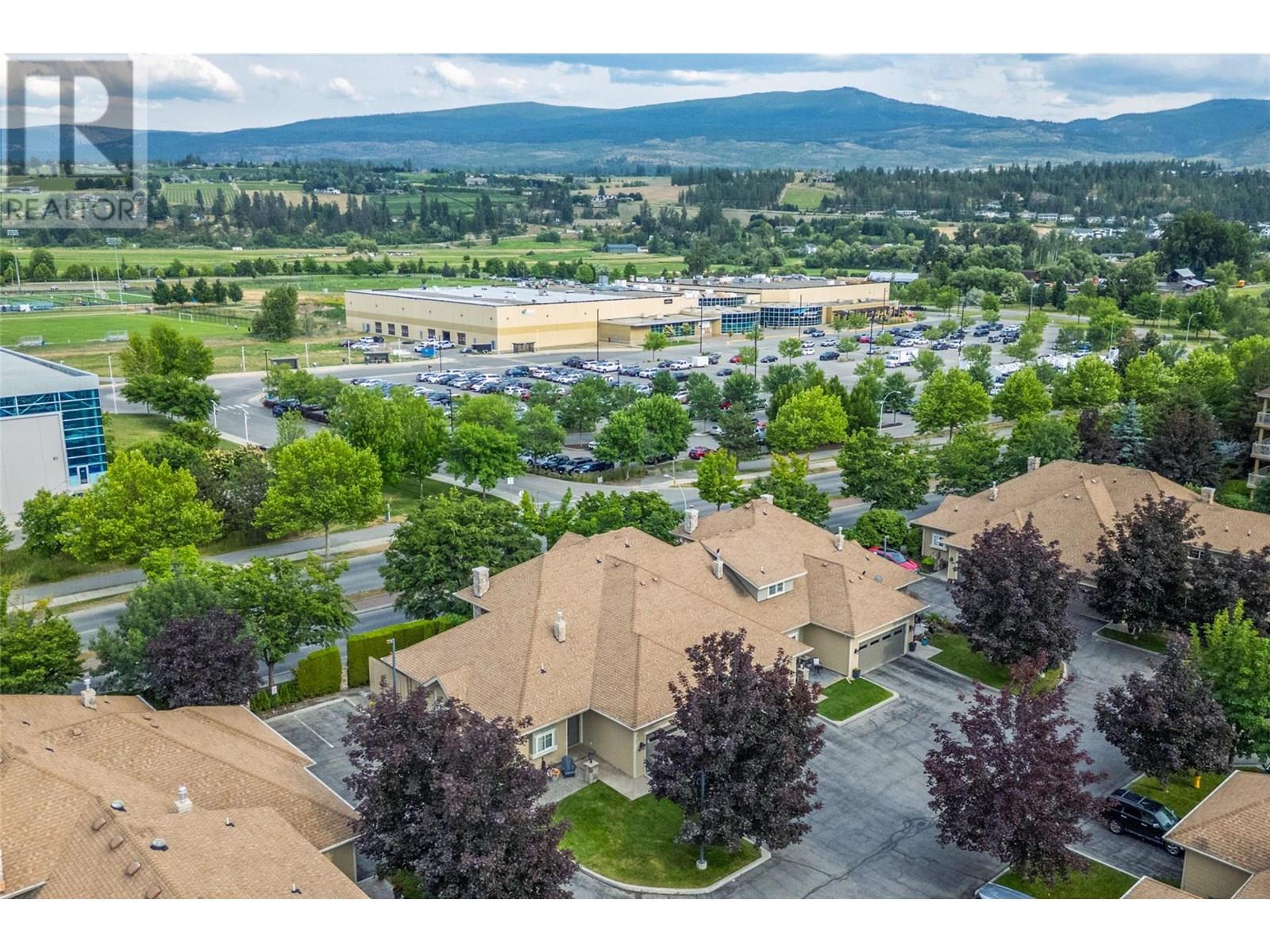 690 Lequime Road, Kelowna - Exteriors - Full Complex View, Drone/Aerial View - Photo 5