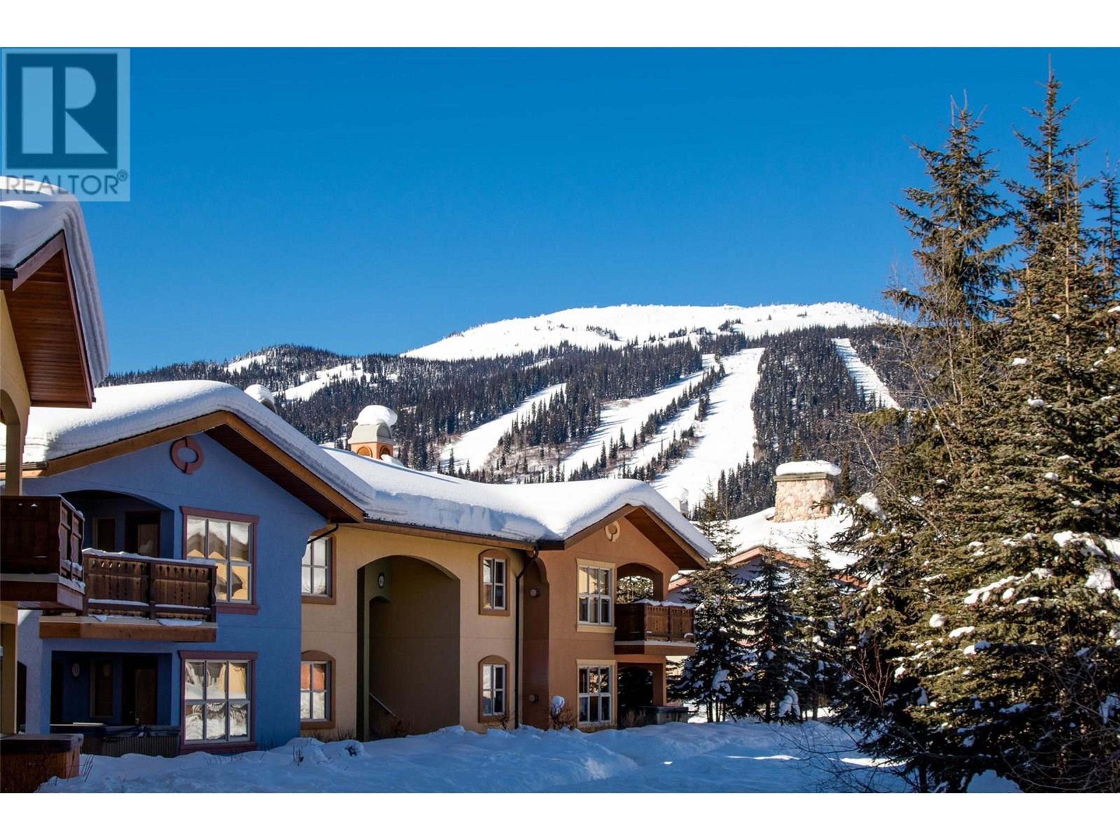 6005 Valley Drive, Sun Peaks - Exteriors - Full Complex View - Photo 12