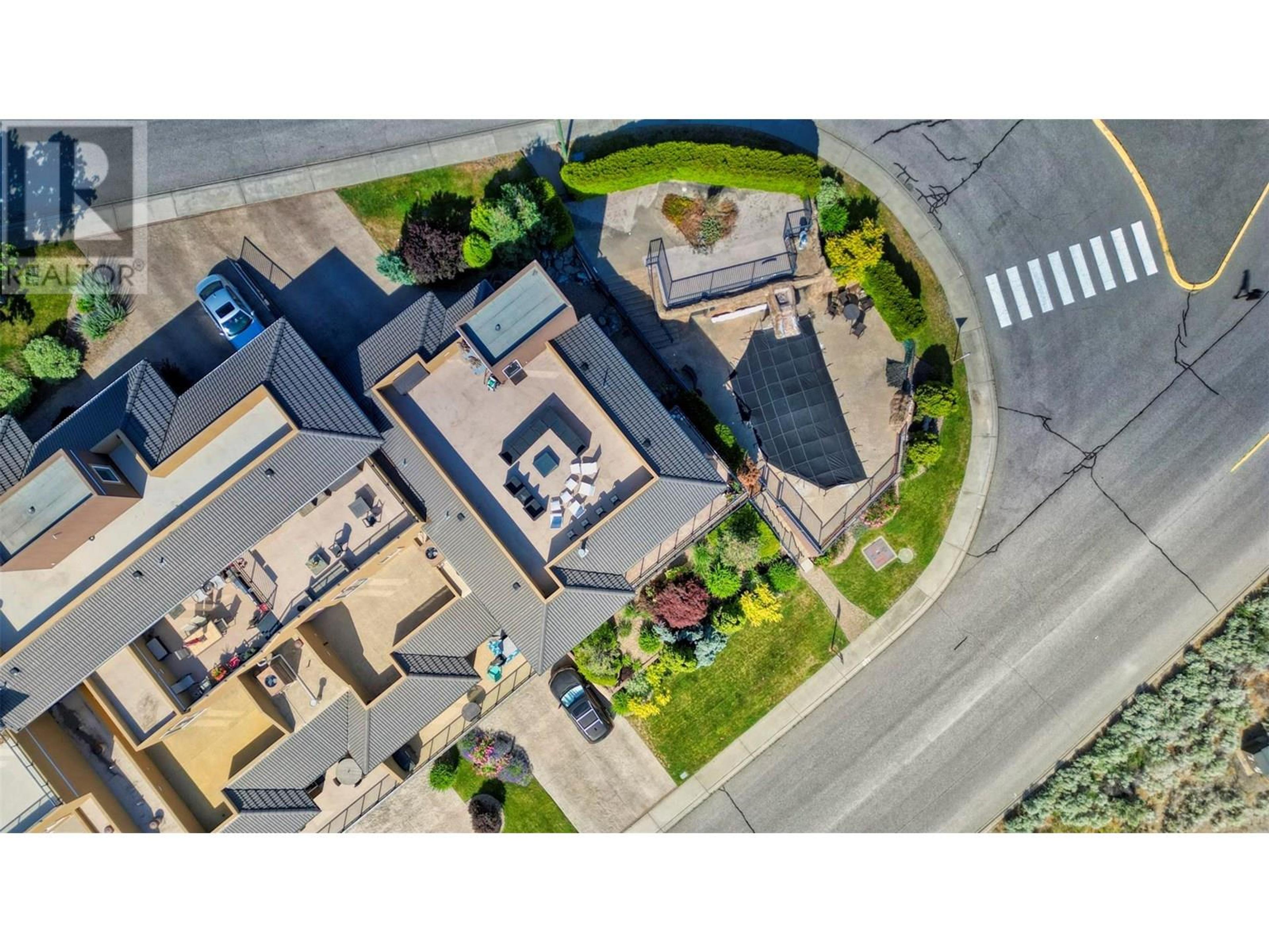 4214 GOLF COURSE Drive, Osoyoos - Exteriors - Full Complex View, Drone/Aerial View - Photo 2