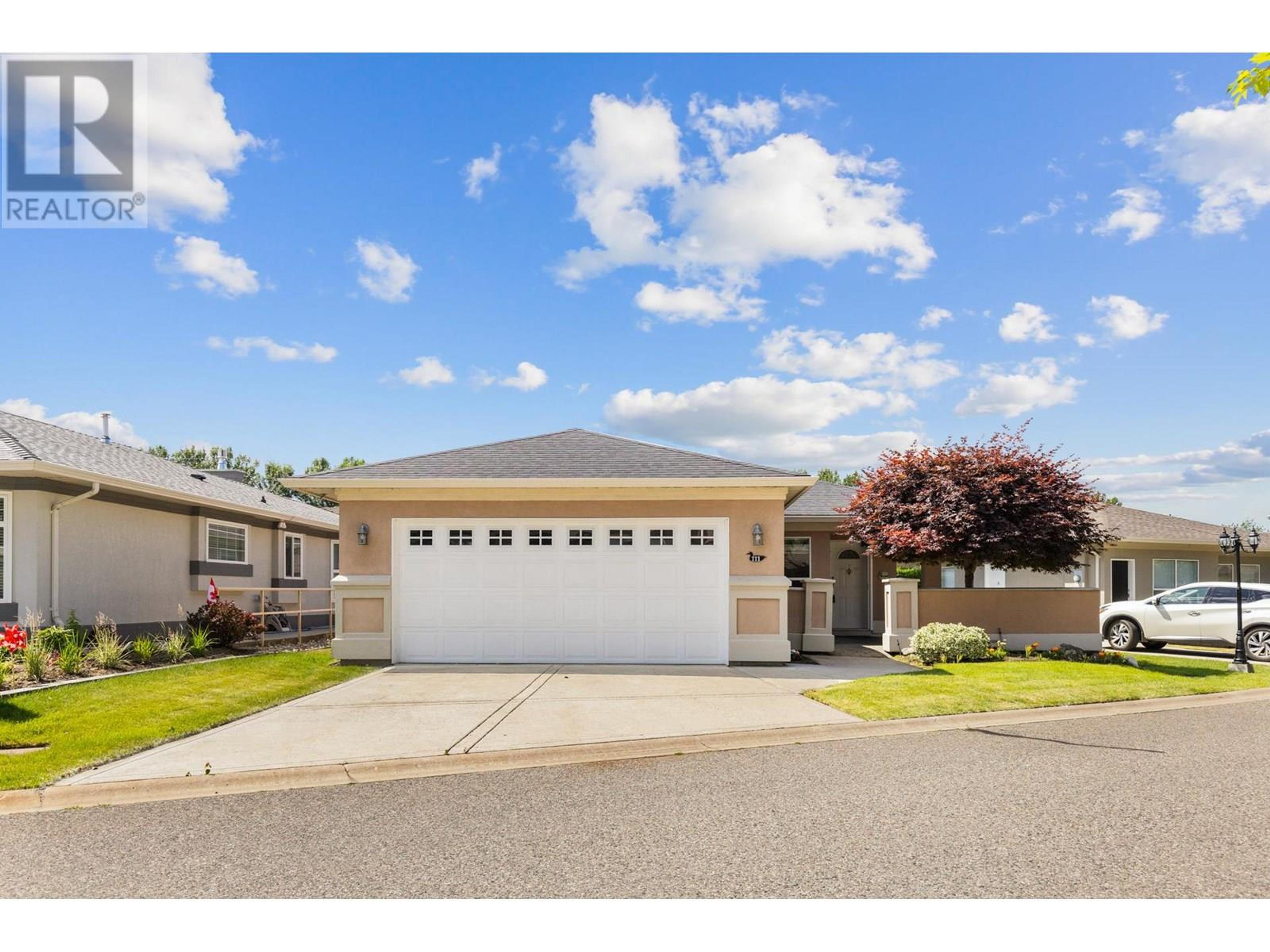 3788 Bird Place, Kelowna - Exteriors - Photo 1