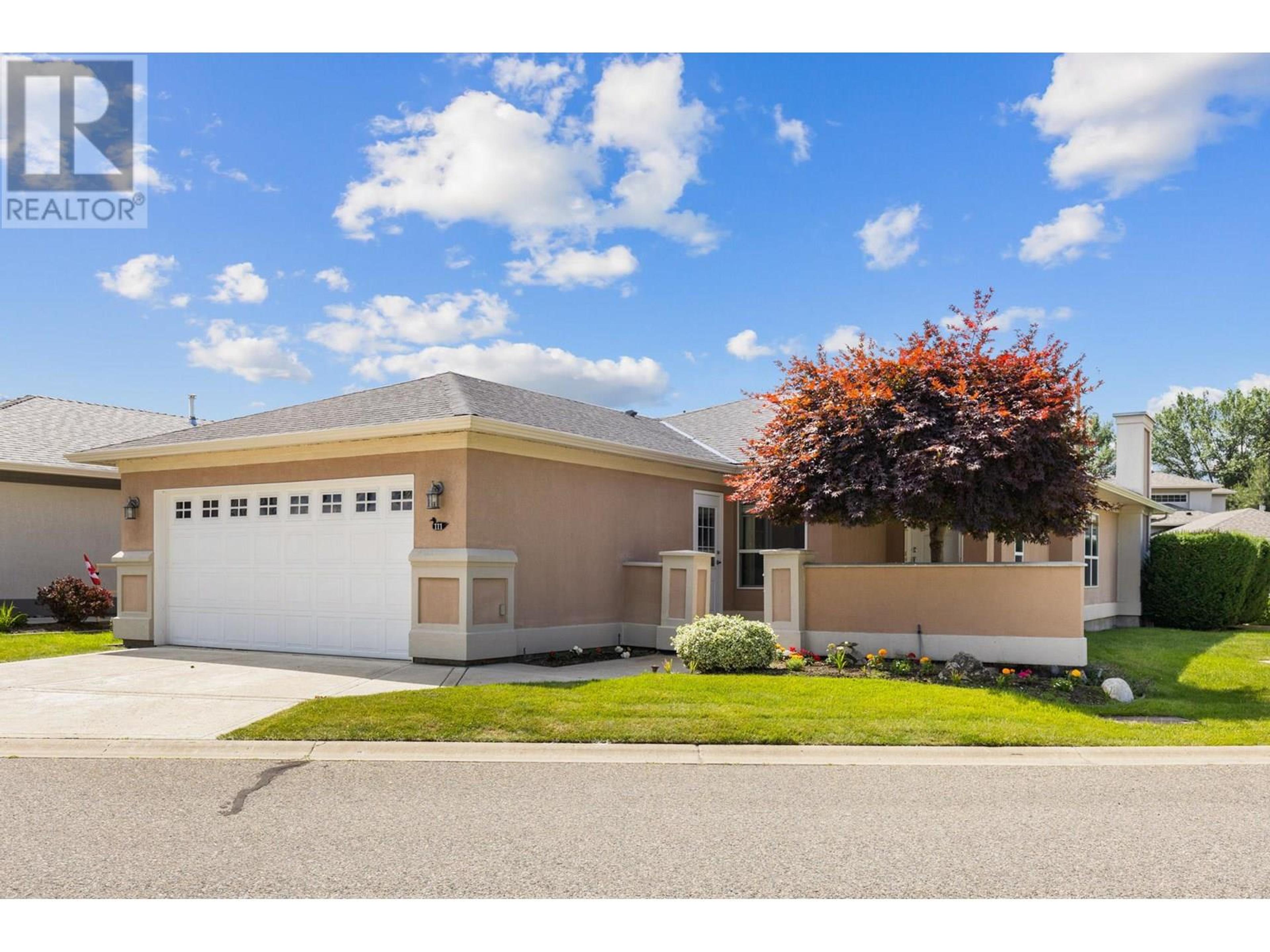 3788 Bird Place, Kelowna - Exteriors - Photo 4