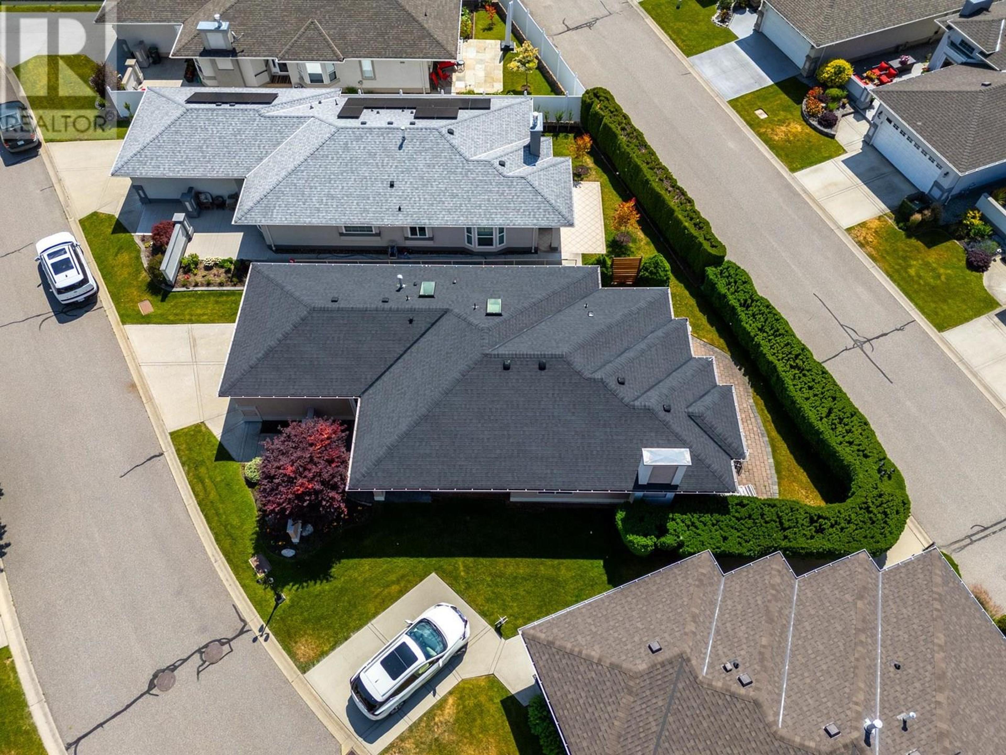 3788 Bird Place, Kelowna - Exteriors - Drone/Aerial View - Photo 7